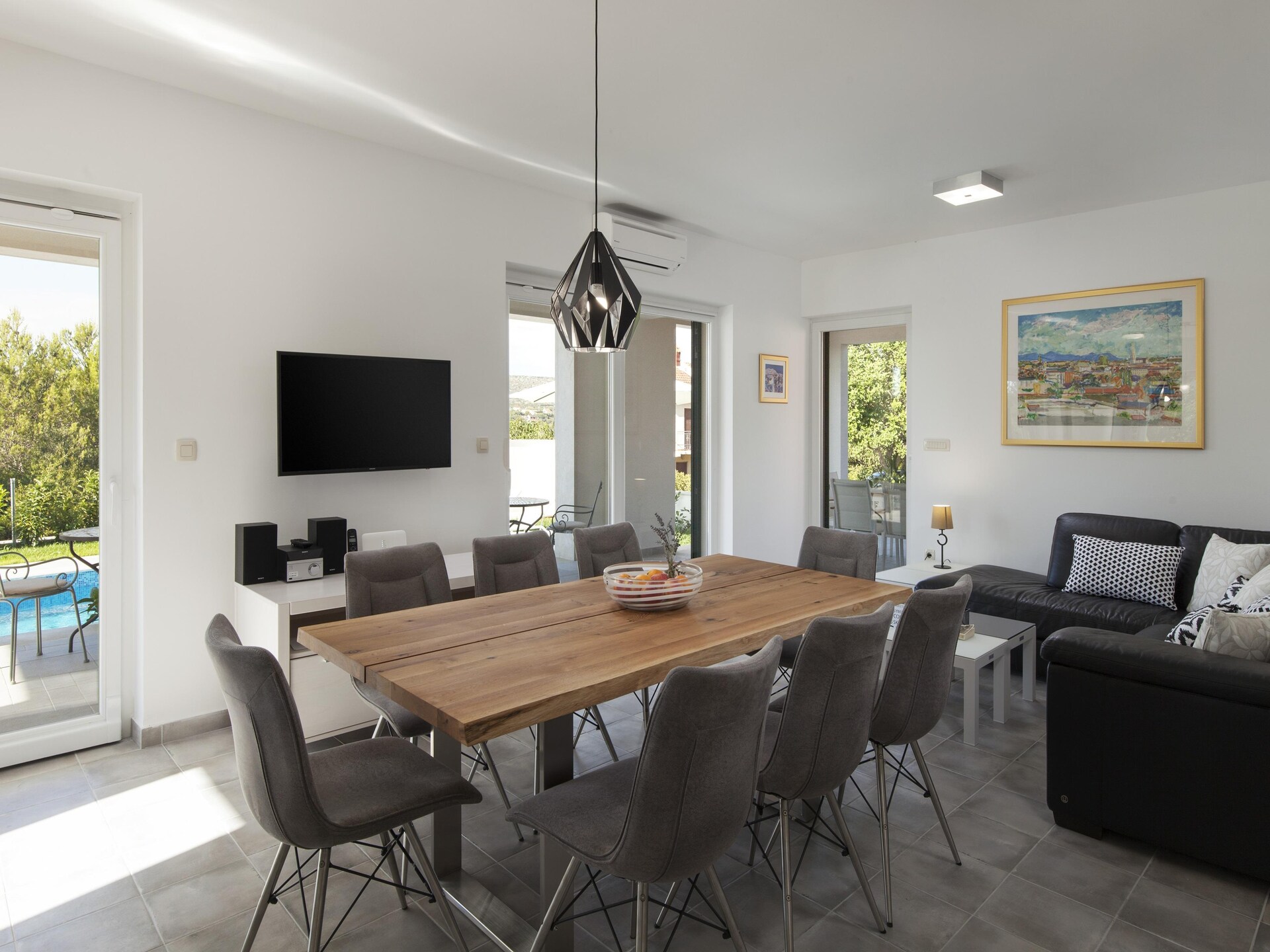 8-persoons villa aan zee in Milna met zwembad - foto 6