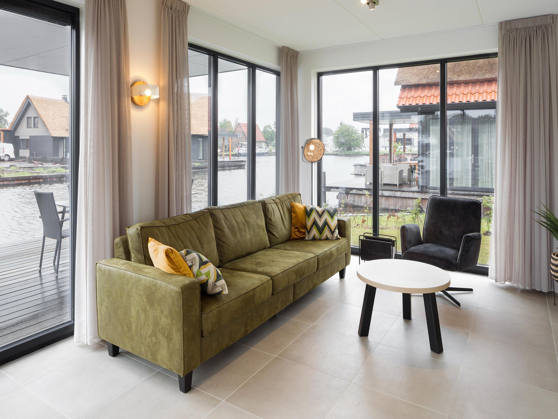 Luxe watervilla met steiger in Nationaal Park Weerribben-Wieden - foto 2