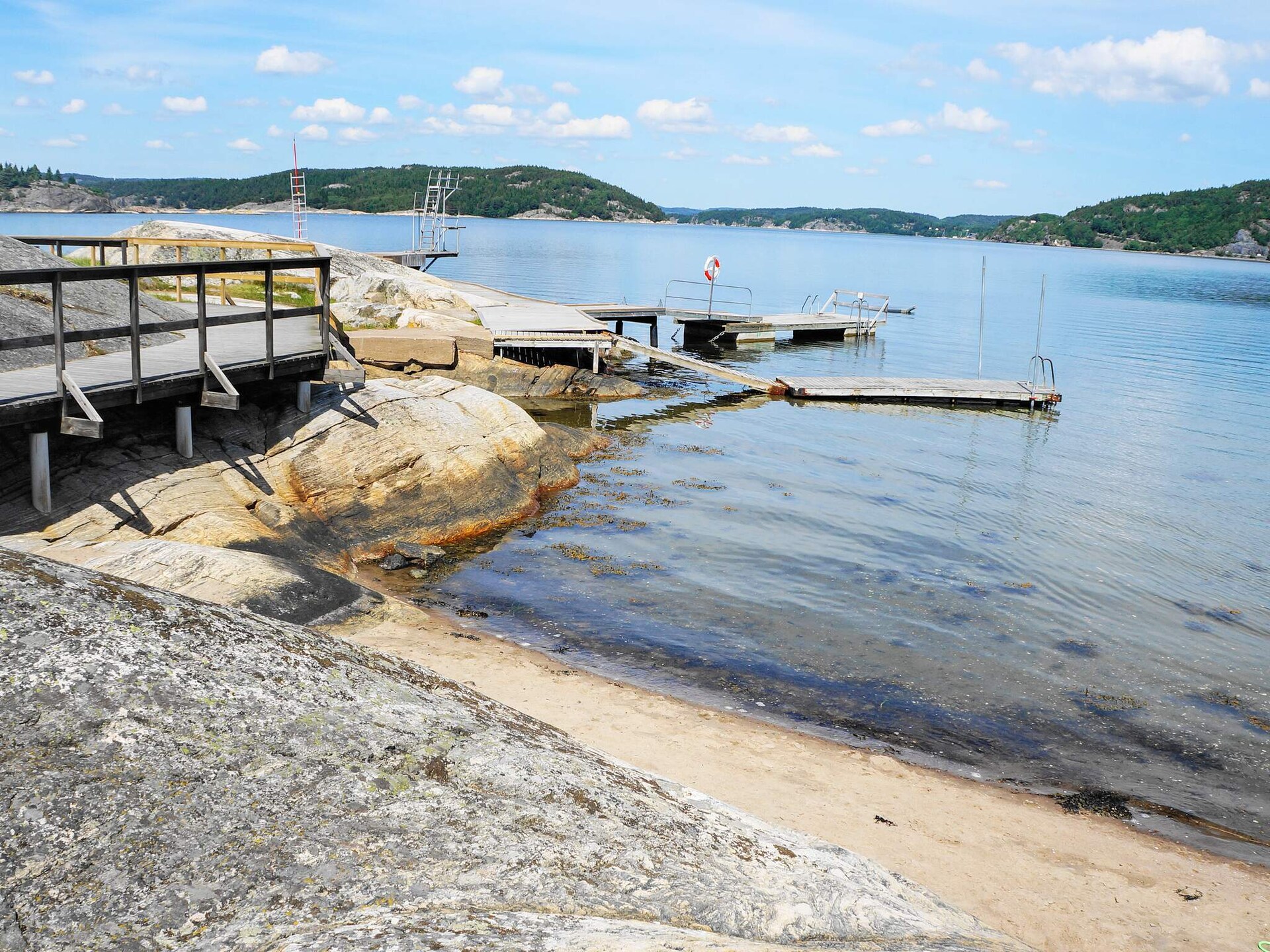 Sfeervol vakantiehuis in Henån met prachtig uitzicht op het water - foto 25