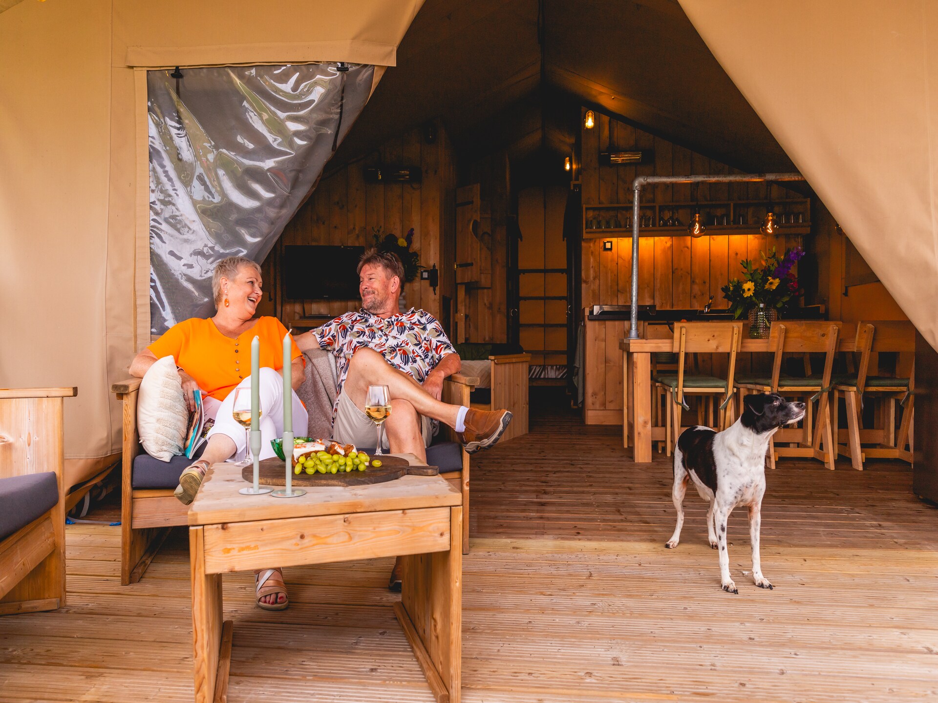 Safarilodge voor 6 personen op Villavakantiepark IJsselhof in Andijk - foto 11