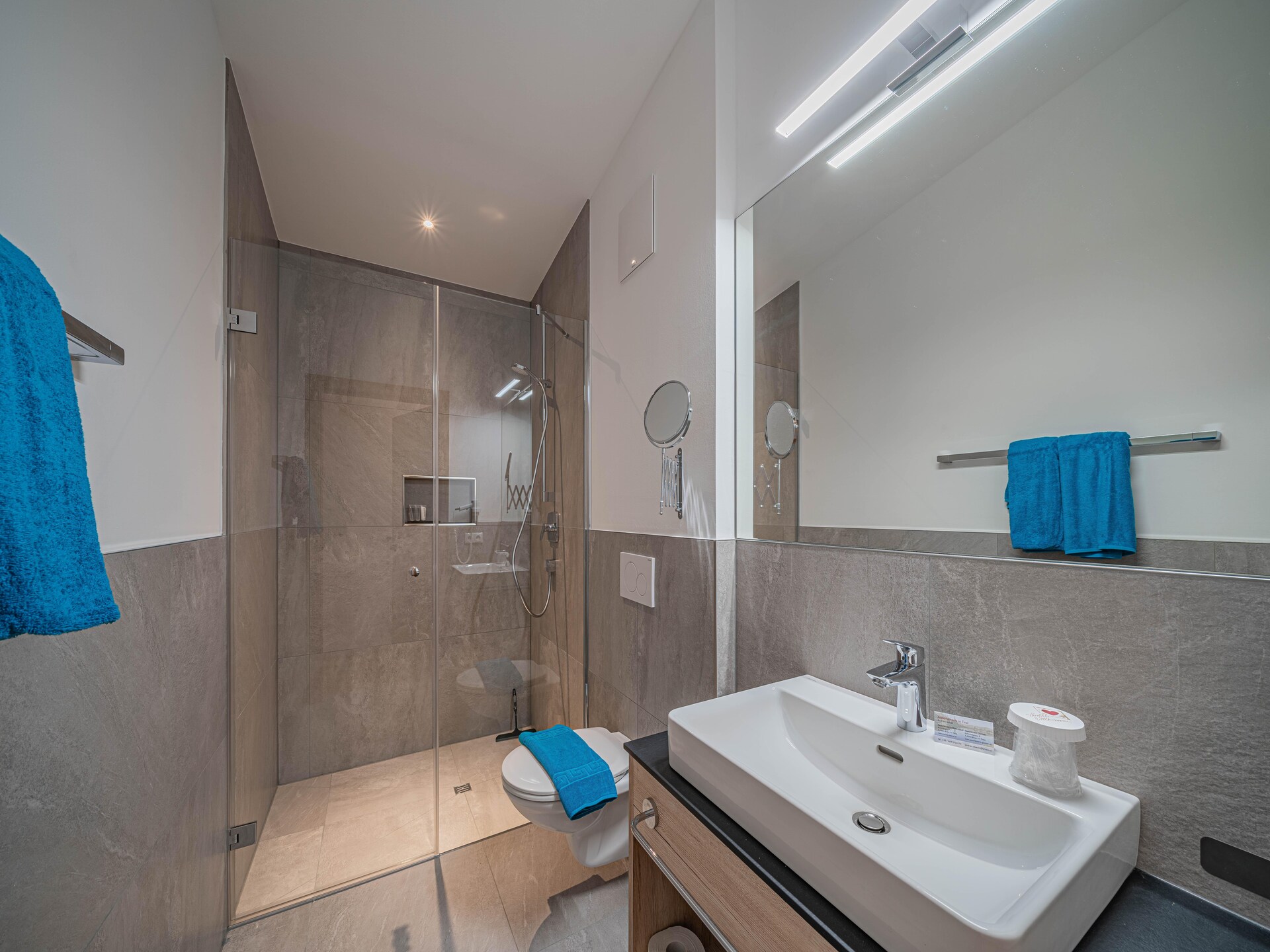 Ruim appartement Haus Andrea Cäciel in Brixen im Thale met tuin en zwemvijver - foto 21