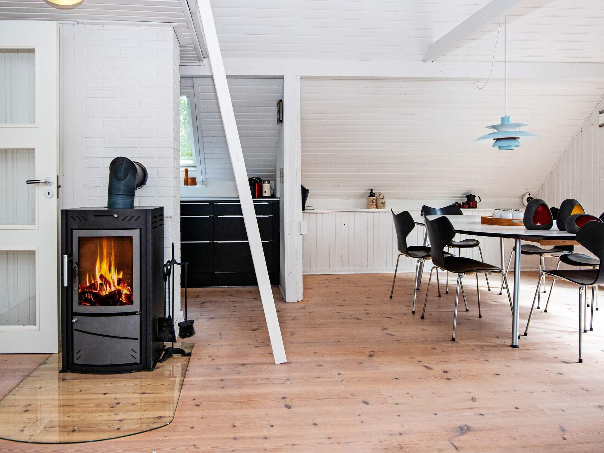 Modern vakantiehuis met privézwembad, 200m van de fjord - foto 13