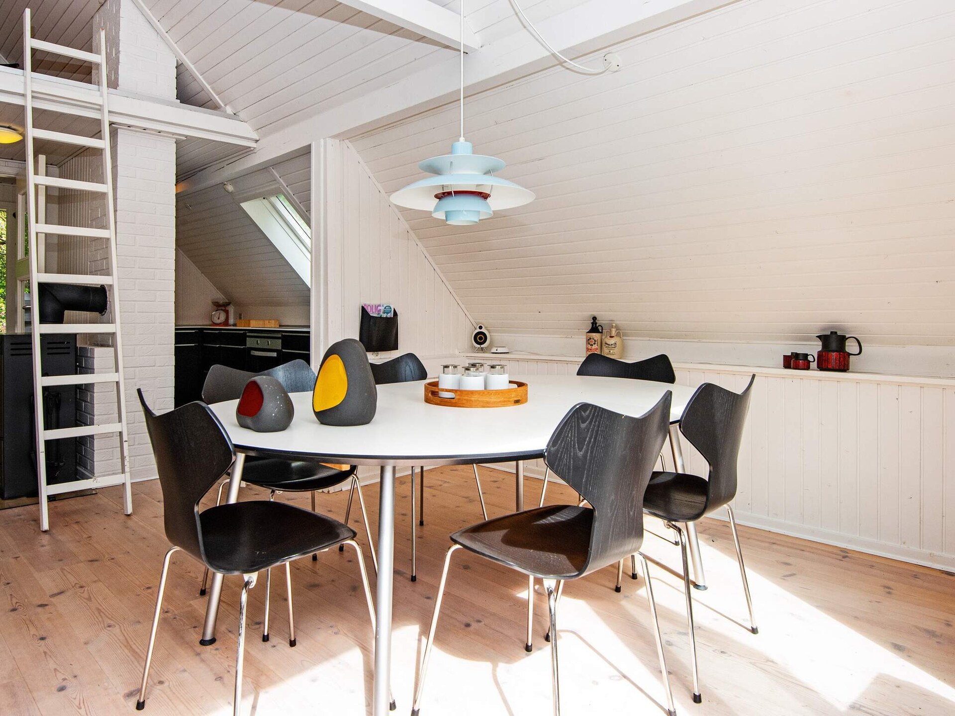 Modern vakantiehuis met privézwembad, 200m van de fjord - foto 14