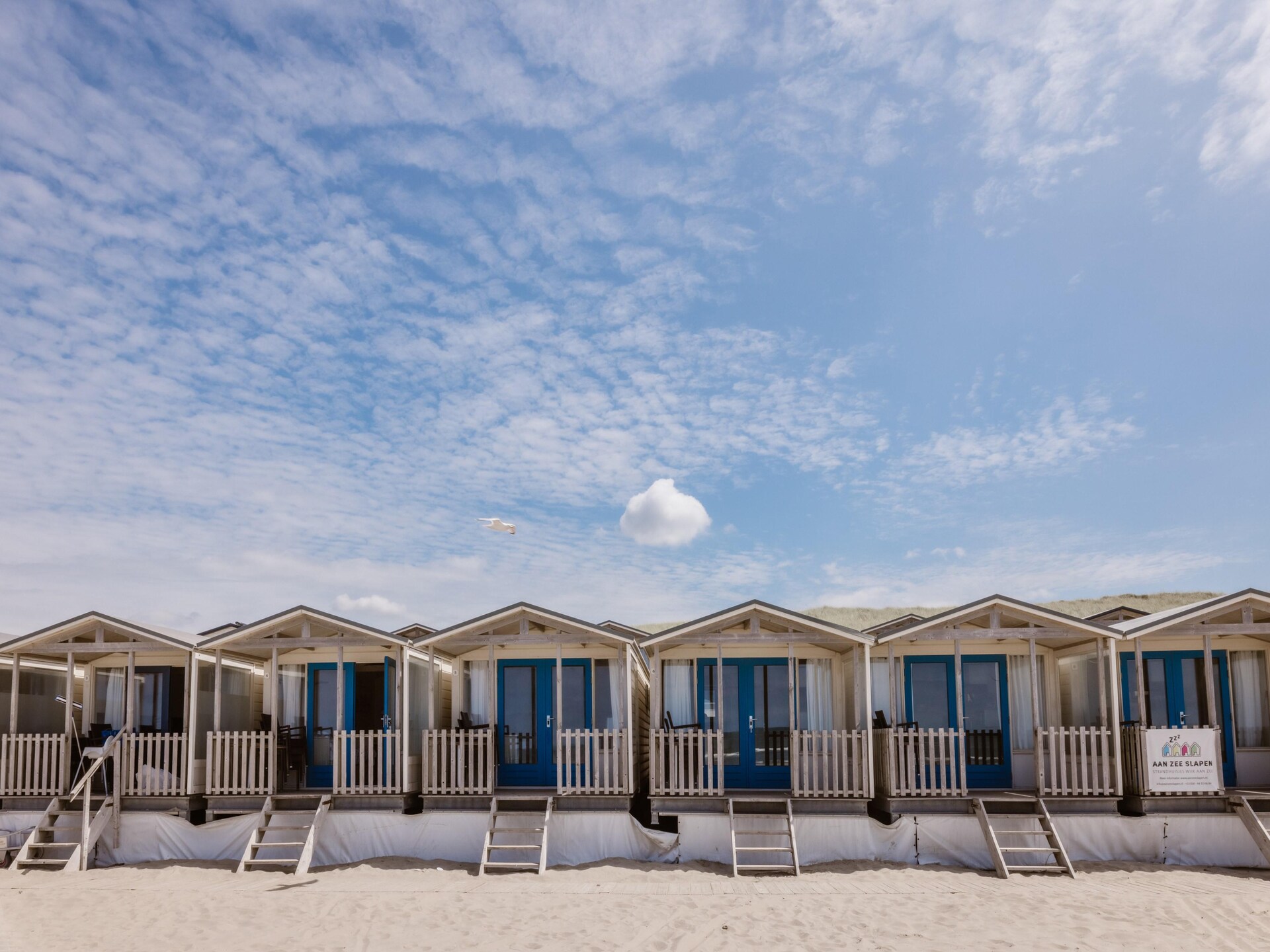 Beach house aan de duinen met zeezicht in Wijk aan Zee - foto 5