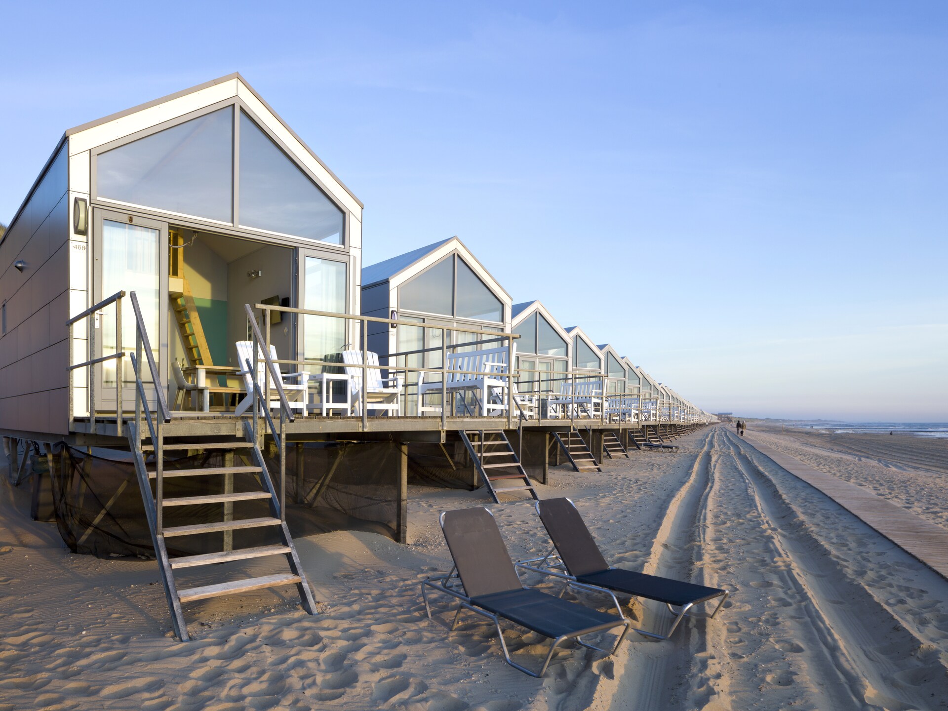 Trendy beach house op het Noordzeestrand van Julianadorp - foto 7