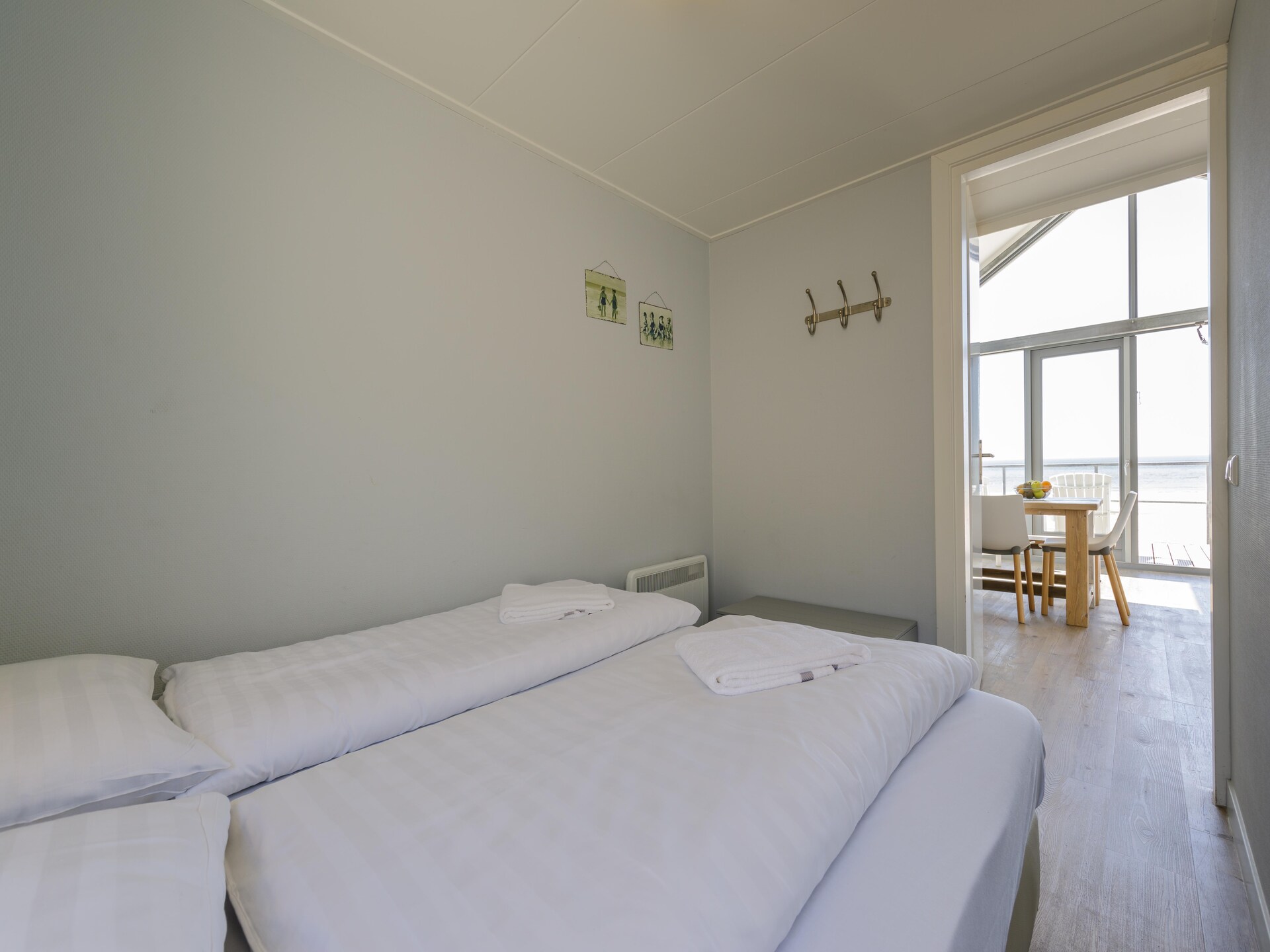 Trendy beach house op het Noordzeestrand van Julianadorp - foto 8