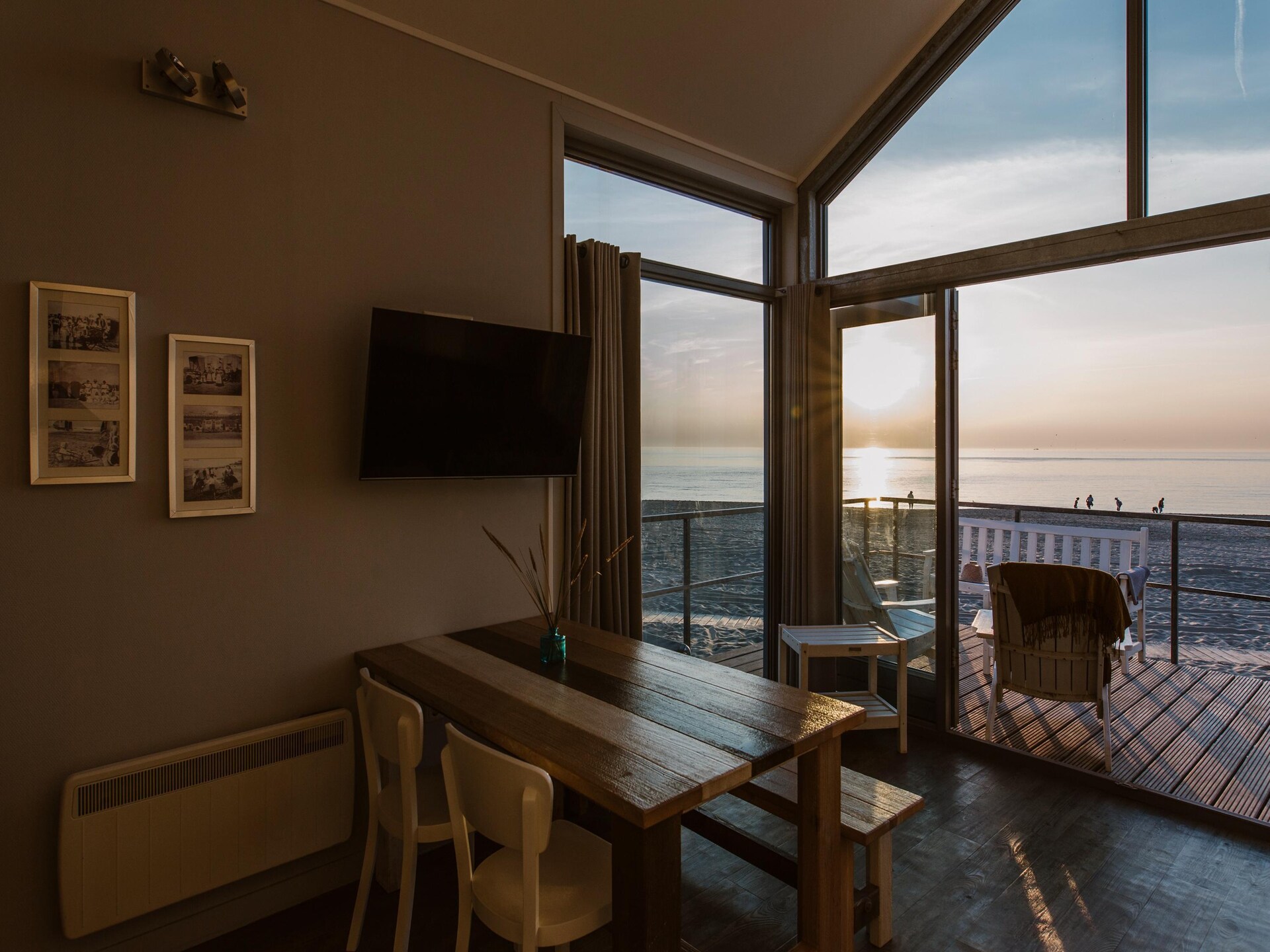 Trendy beach house op het Noordzeestrand van Julianadorp - foto 13