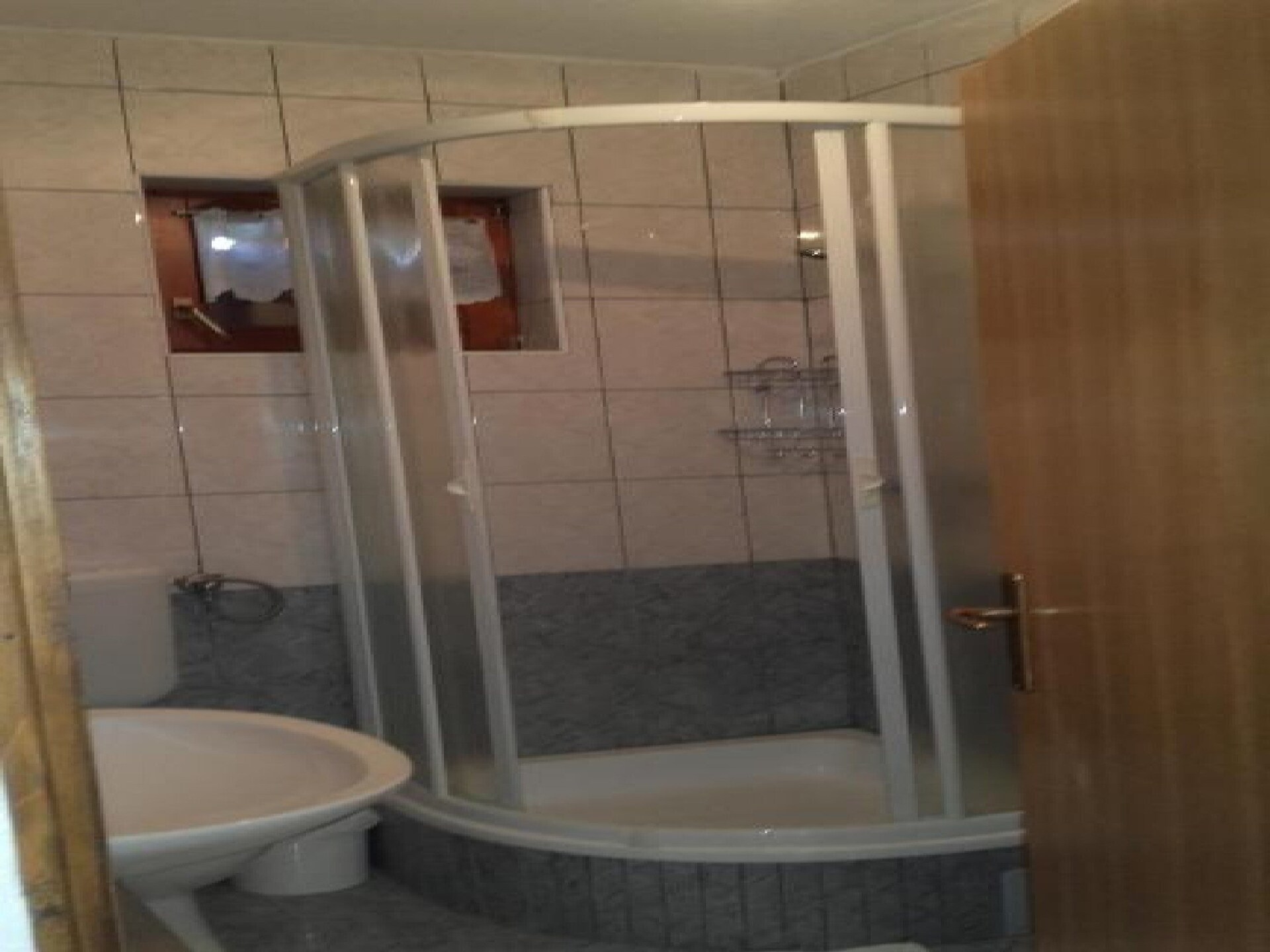4-persoons appartement met terras in Karin Gornji - foto 14