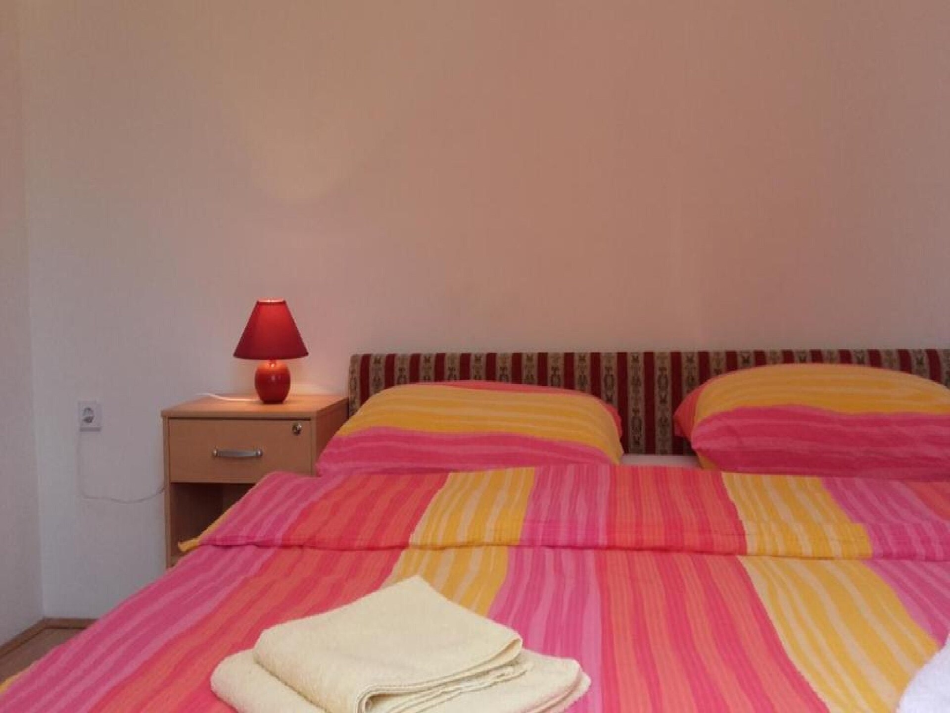4-persoons appartement met terras in Karin Gornji - foto 10