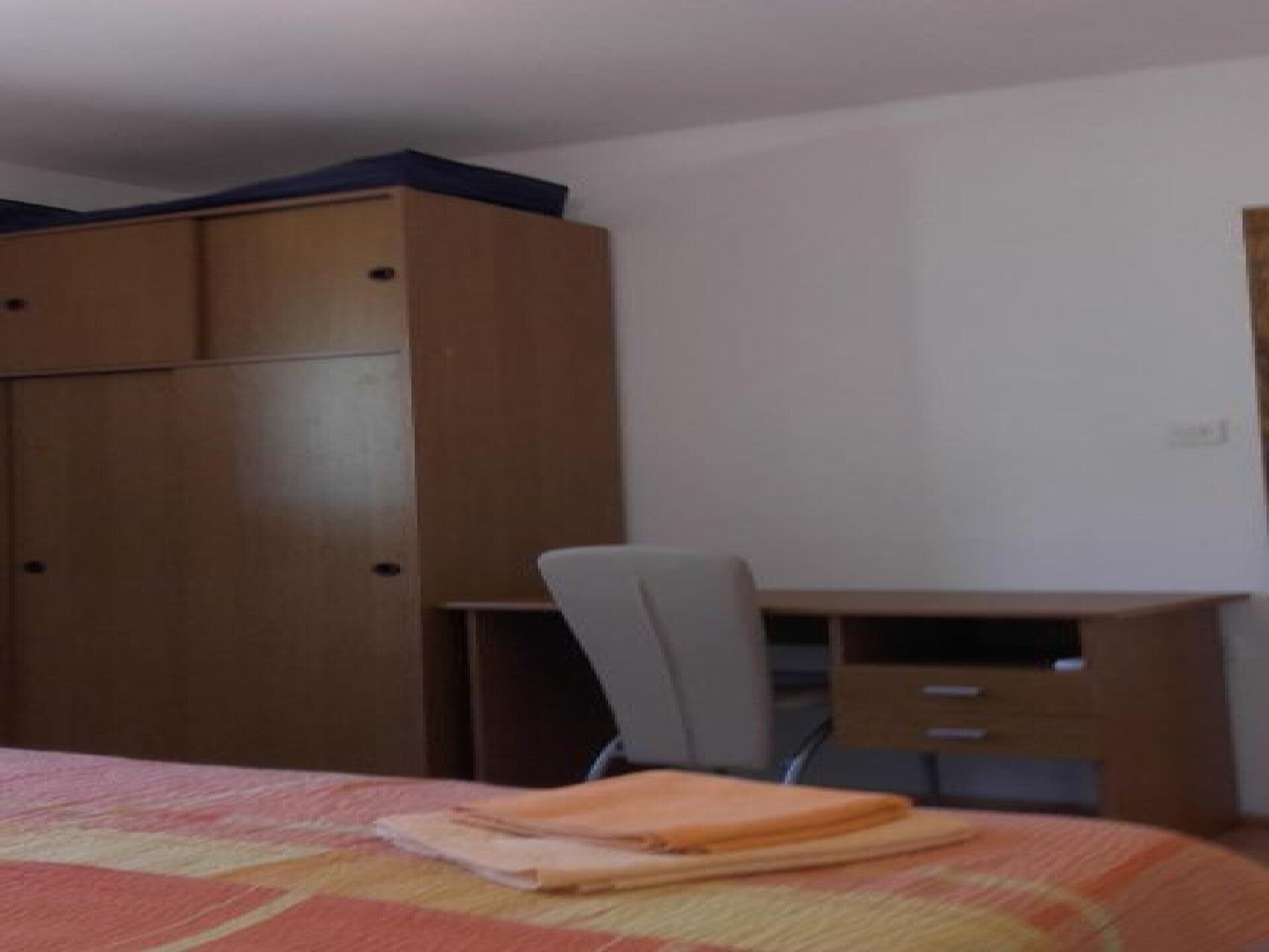 4-persoons appartement met terras in Karin Gornji - foto 8
