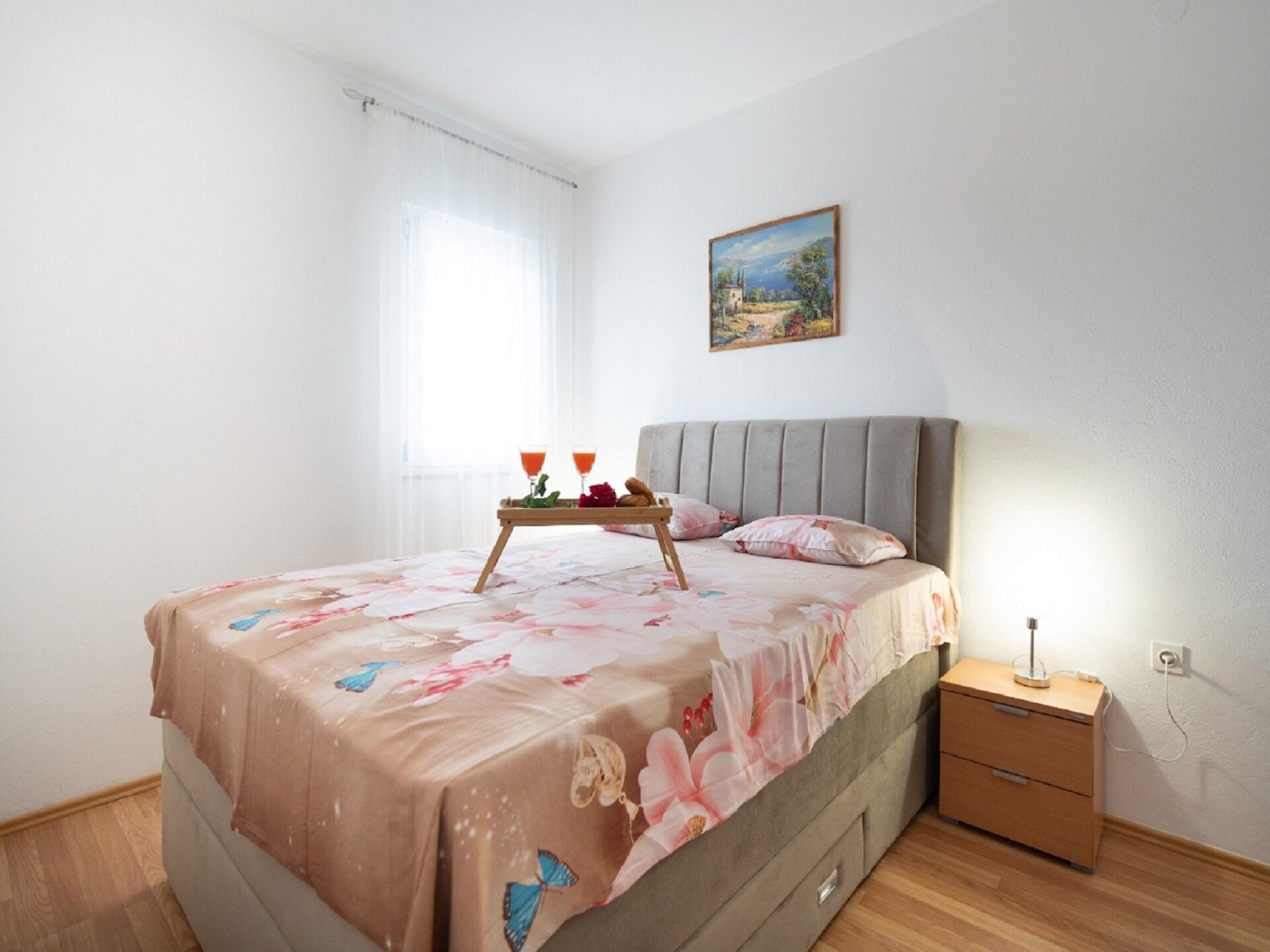 Op 500 m van het strand: Appartement met zeezicht in Karin Gornji - foto 10