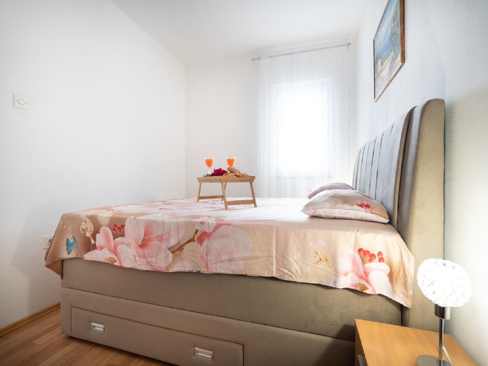 Op 500 m van het strand: Appartement met zeezicht in Karin Gornji - foto 7