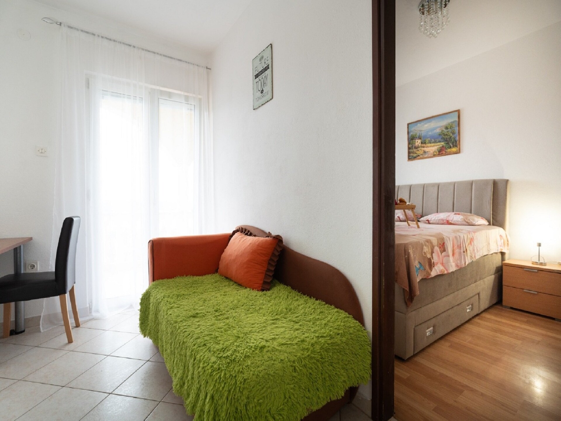 Op 500 m van het strand: Appartement met zeezicht in Karin Gornji - foto 3