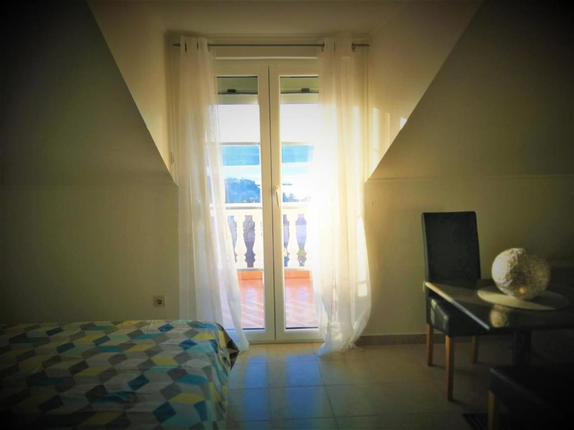 Op 500 m van het strand: Studio met zeezicht in Karin Gornji - foto 40