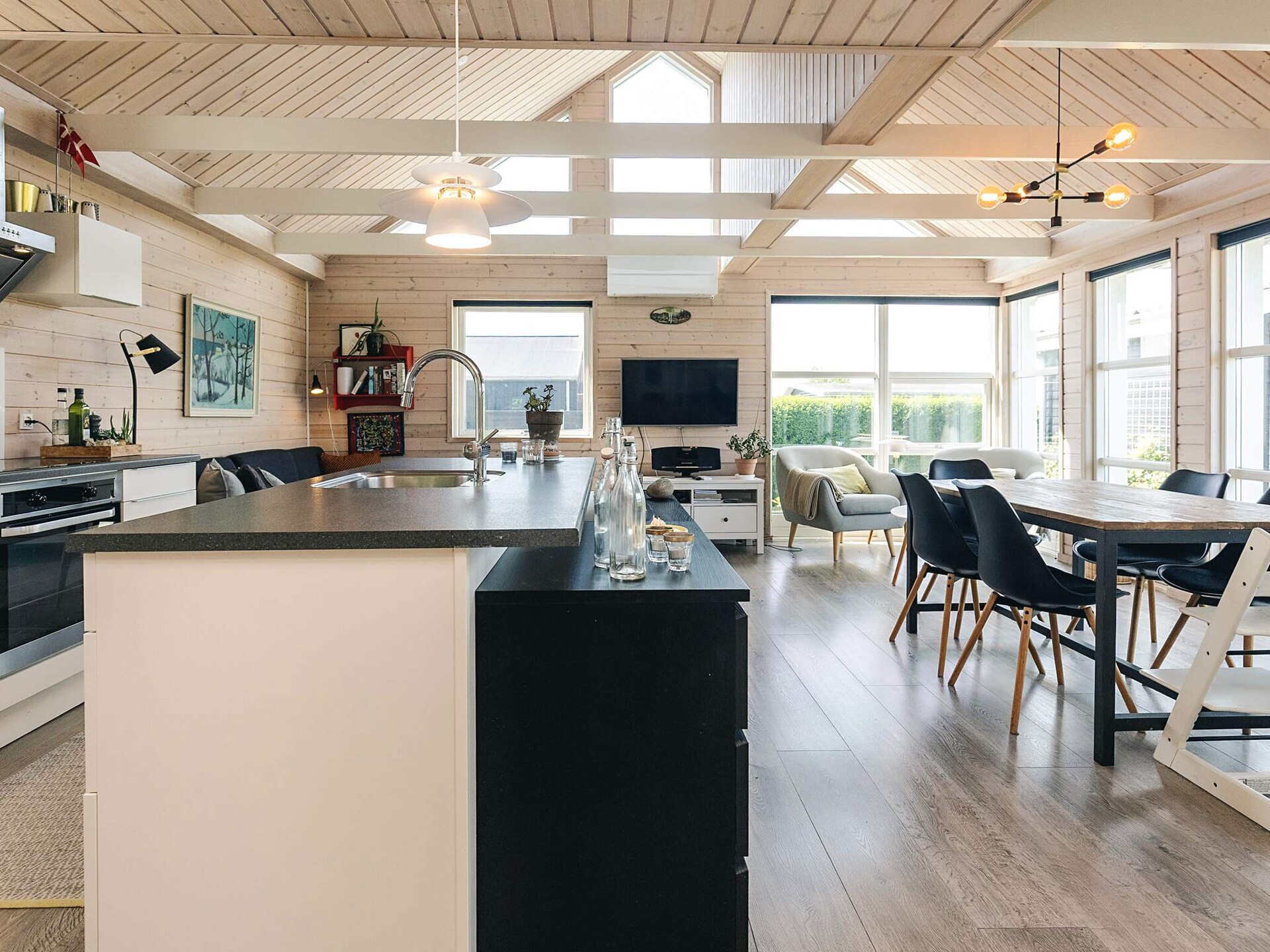 Compleet gerenoveerd vakantiehuis op 590 meter van zee in Karrebæksminde - foto 17