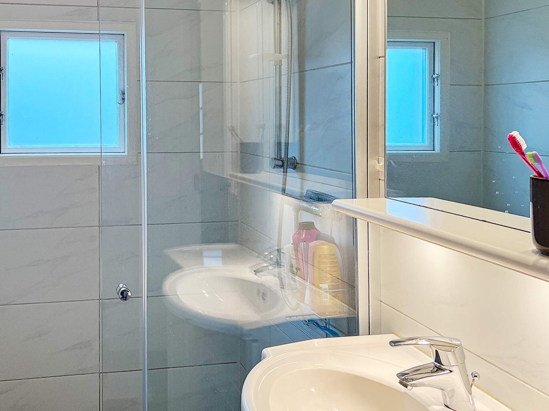Vakantiehuis met privézwembad in Nynäshamn op 500m van zee - foto 16