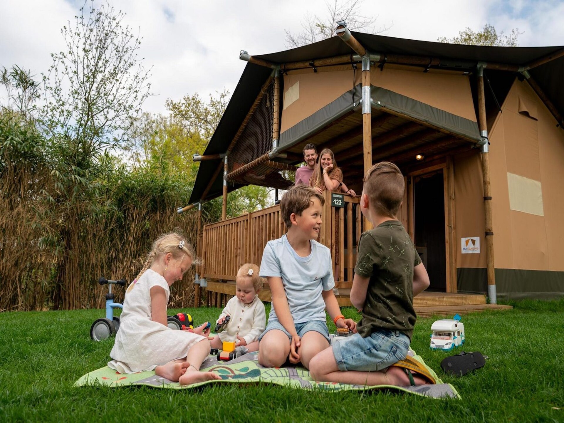 Glamping tent met uitzicht op Rhederlaagse Meren voor 8 personen - foto 11