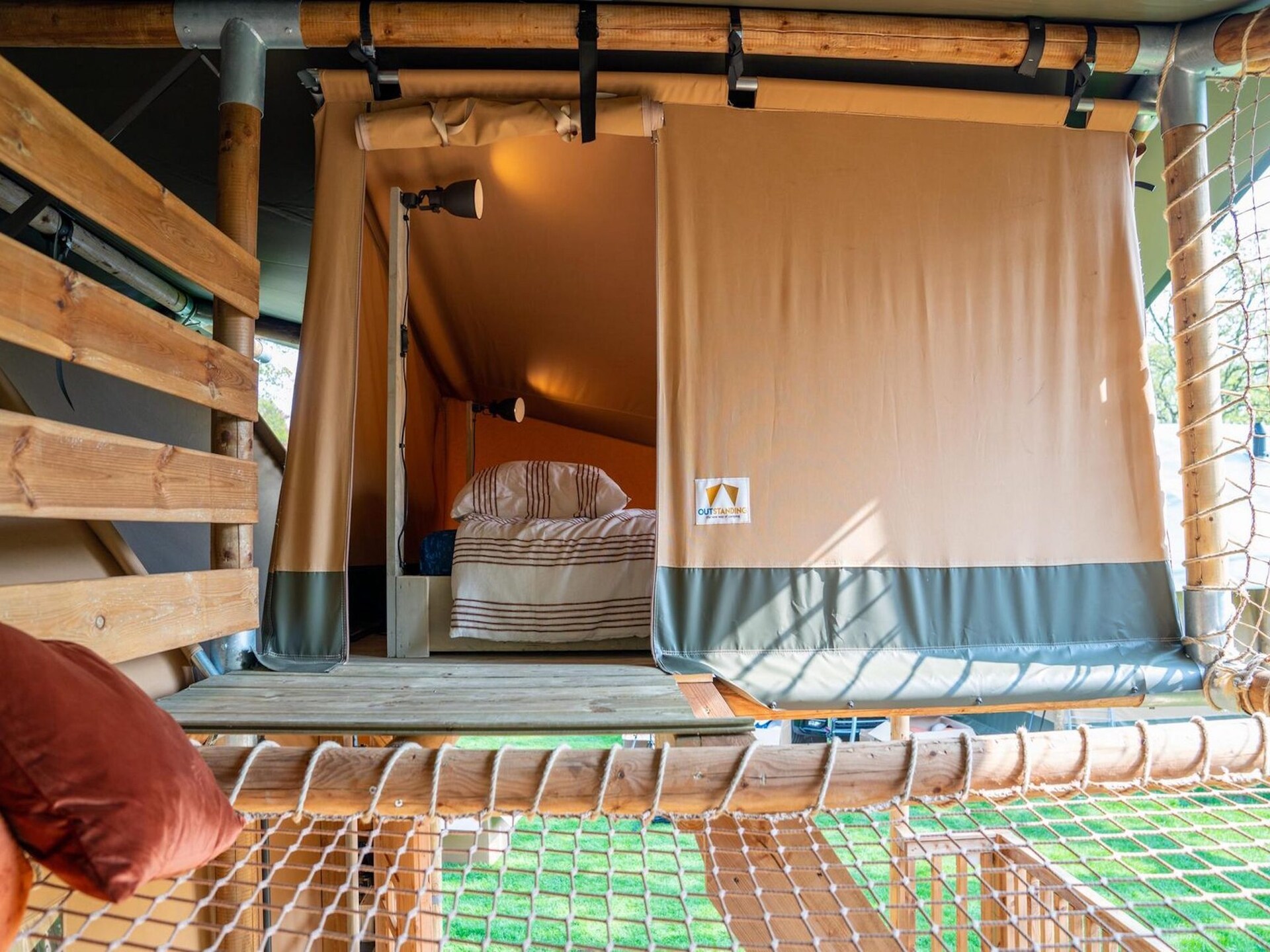 Glamping tent met uitzicht op Rhederlaagse Meren voor 8 personen - foto 7