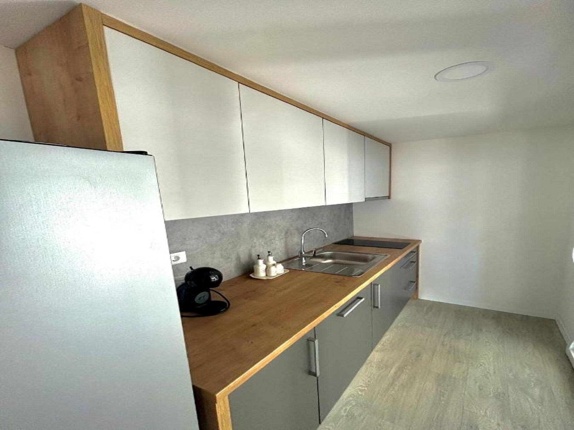 Mobile Home Fjaka: Luxe stacaravan op 70m van het strand in Drage - foto 11
