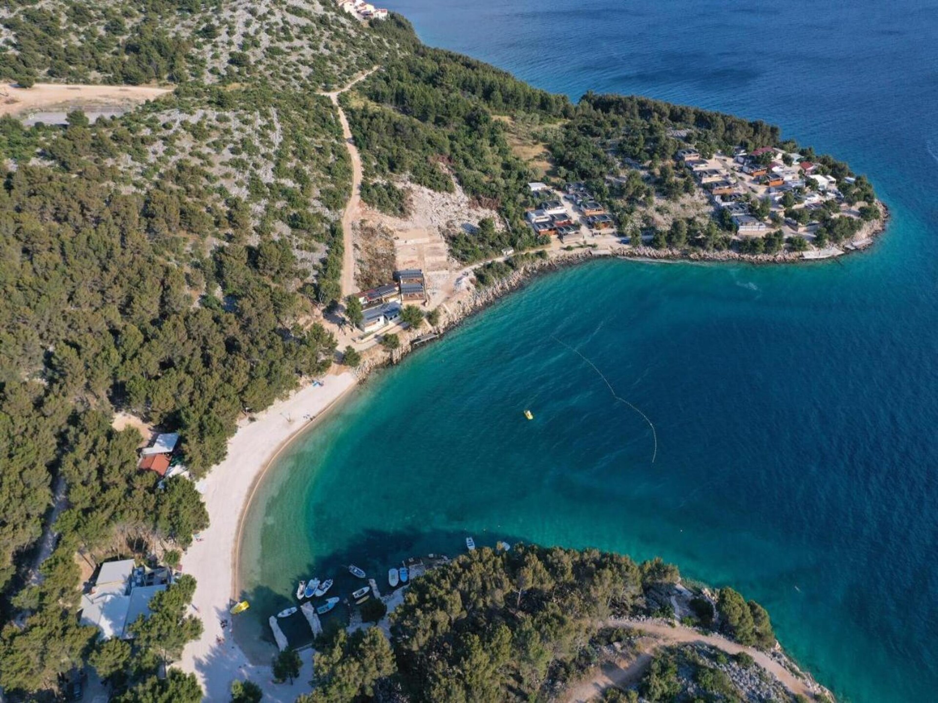 Mobile Home Fjaka: Luxe stacaravan op 70m van het strand in Drage - foto 33