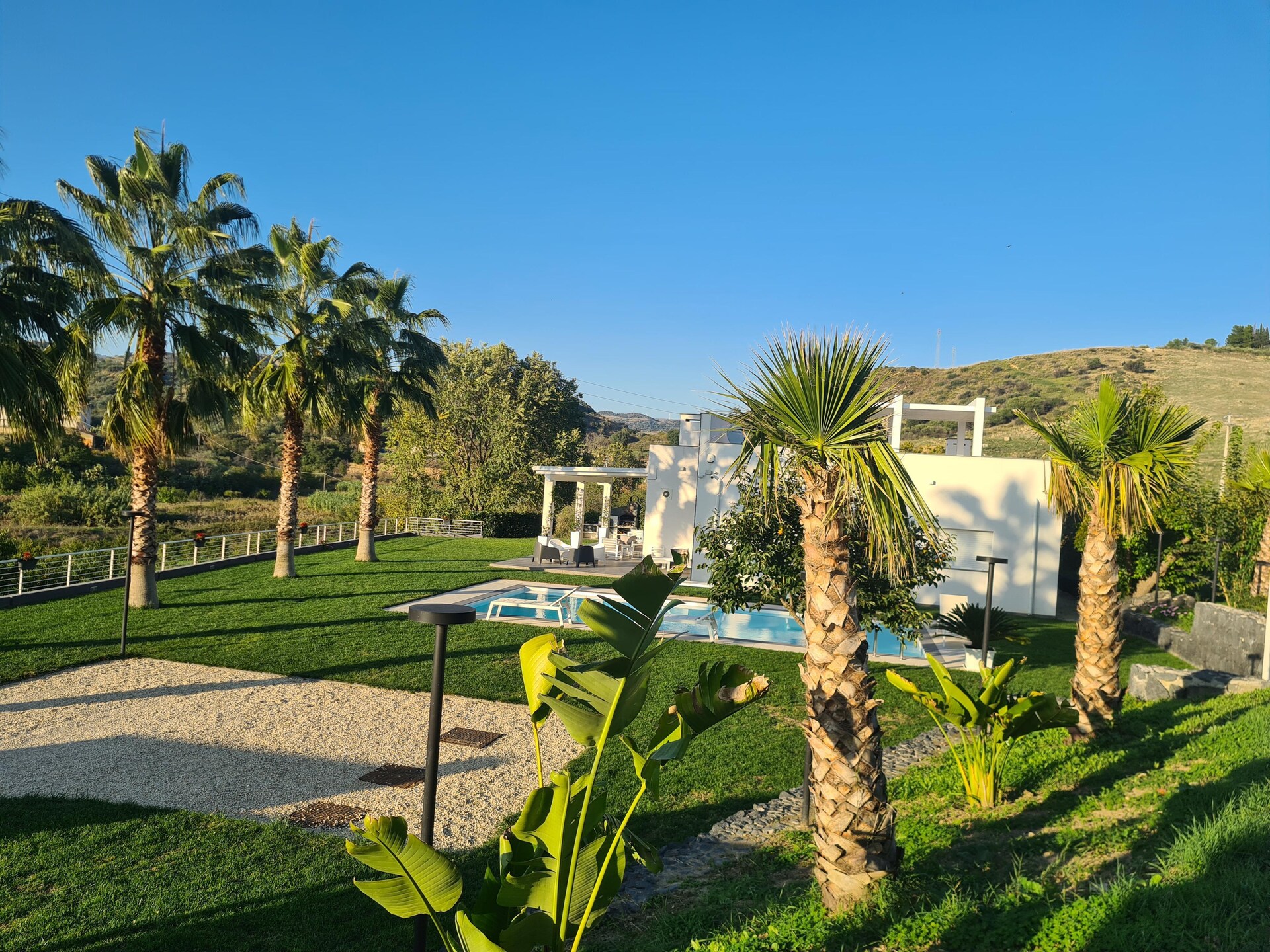 Stijlvol vakantiehuis met privézwembad in het groene hart van Sicilië - foto 8