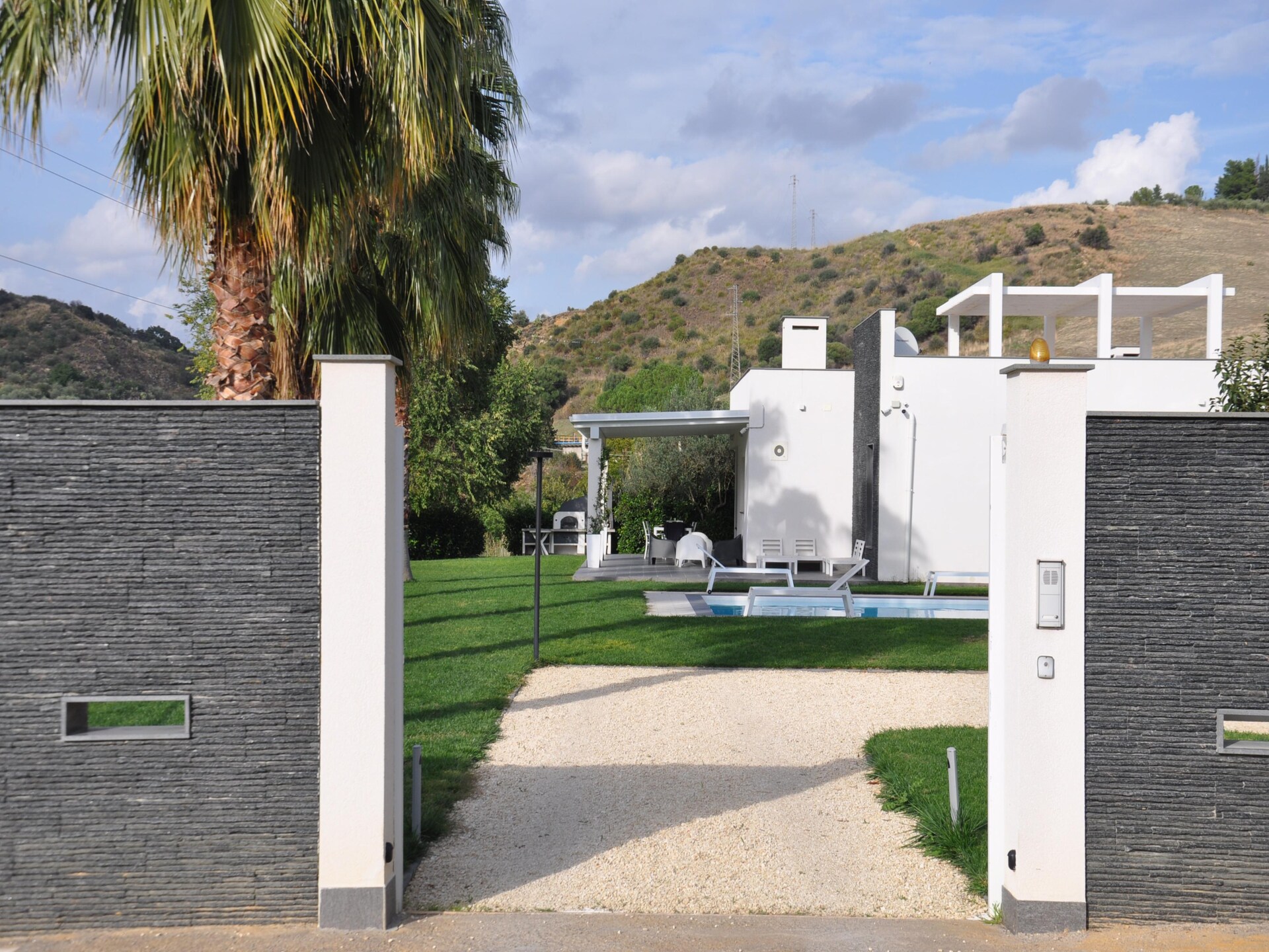 Stijlvol vakantiehuis met privézwembad in het groene hart van Sicilië - foto 11