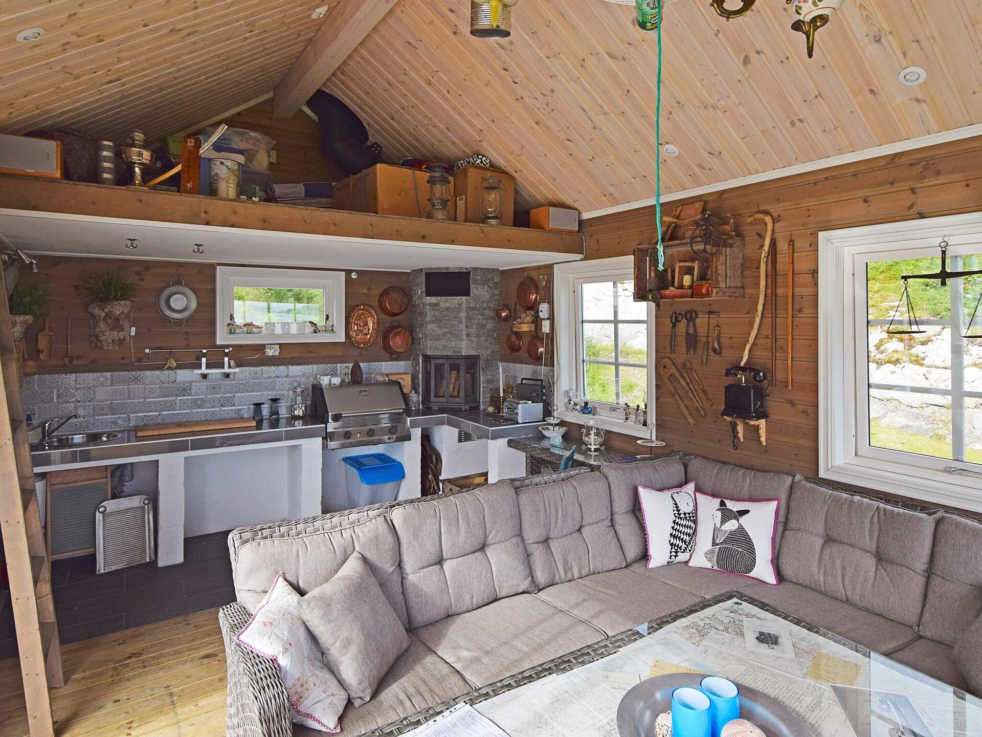 Vrijstaand vakantiehuis aan fjord met privéstrand en sauna op Sandhornøy - foto 15