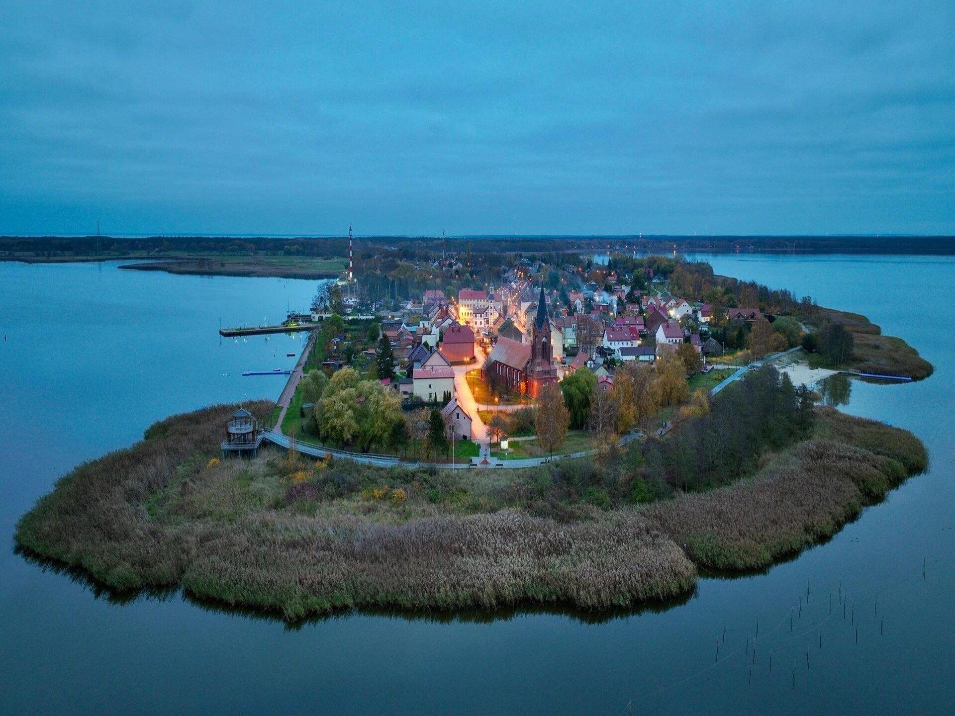 Vakantiehuis op 1,0 km van het meer in Nowe Warpno - foto 21