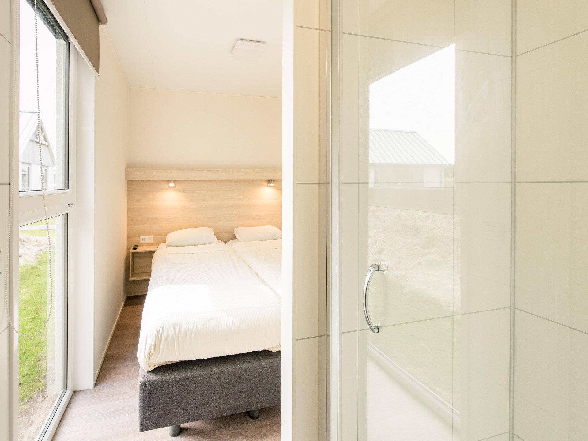 Moderne bungalow bij de duinen van Ameland voor 6 personen - foto 9