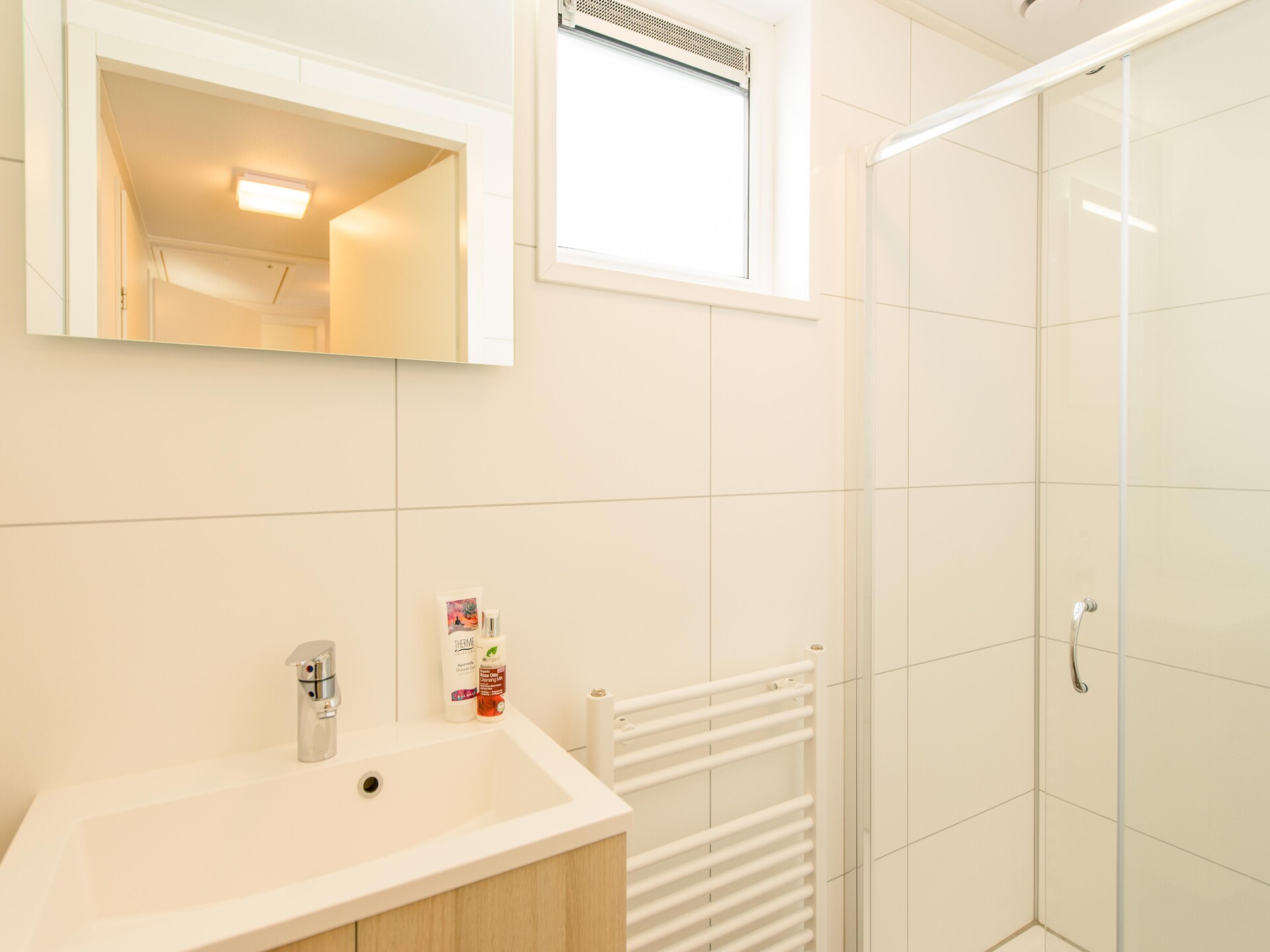 Moderne bungalow bij de duinen van Ameland voor 6 personen - foto 10