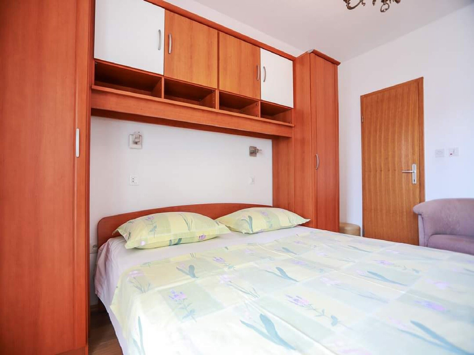 Knusse studio met zeezicht en balkon op 500 meter van het strand in Baška Voda - foto 5