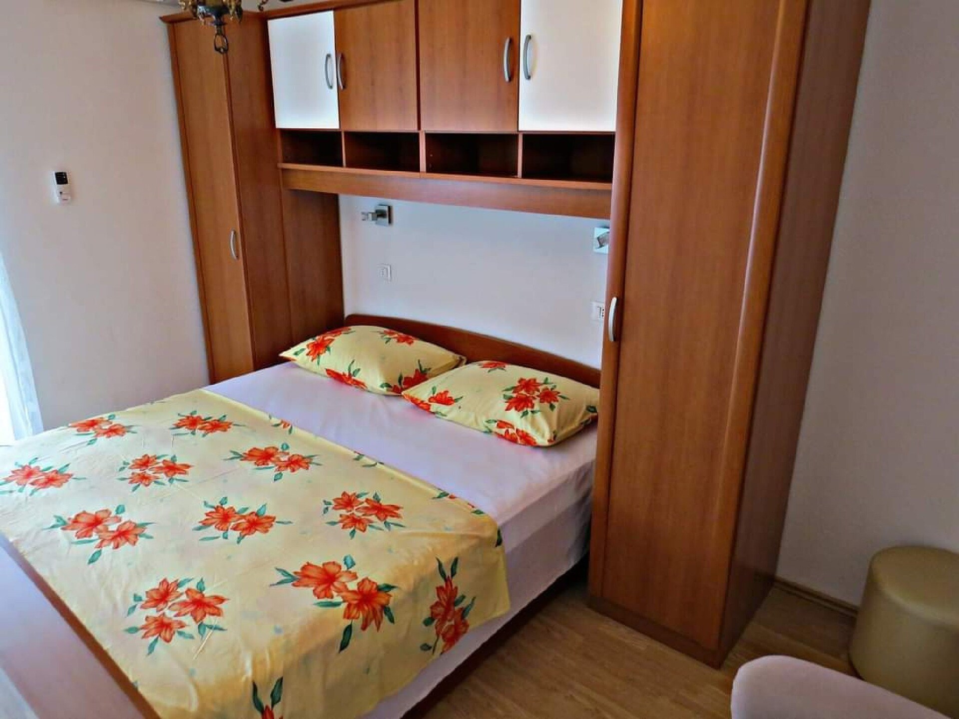 Knusse studio met zeezicht en balkon op 500 meter van het strand in Baška Voda - foto 9