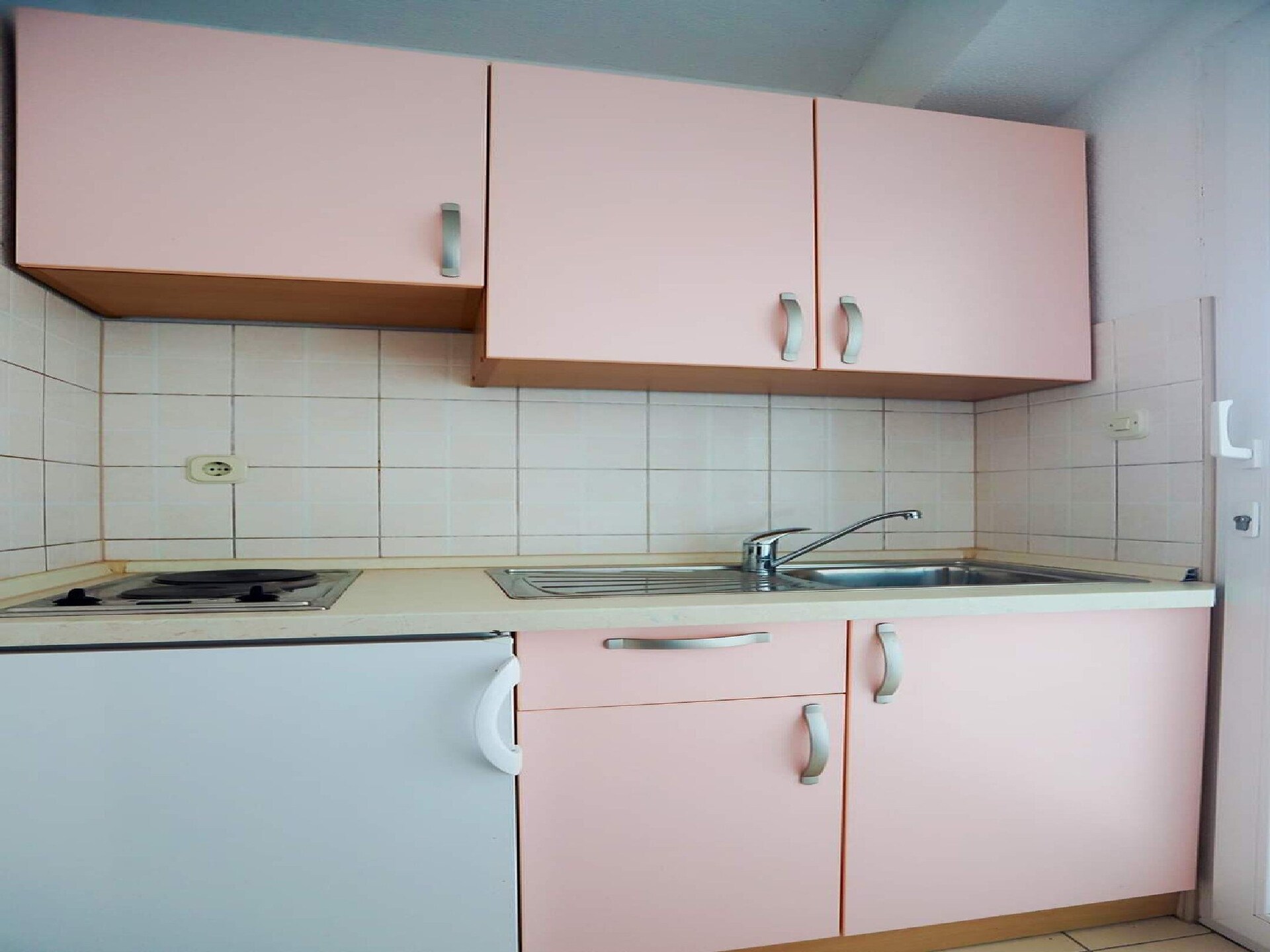 Superior studio met balkon en zeezicht in Baška Voda, vlakbij het strand - foto 3