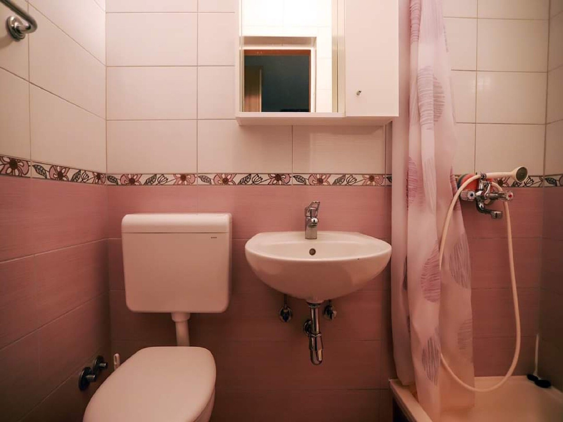 Studio met zeezicht en balkon in Baška Voda, 500m van het strand - foto 8