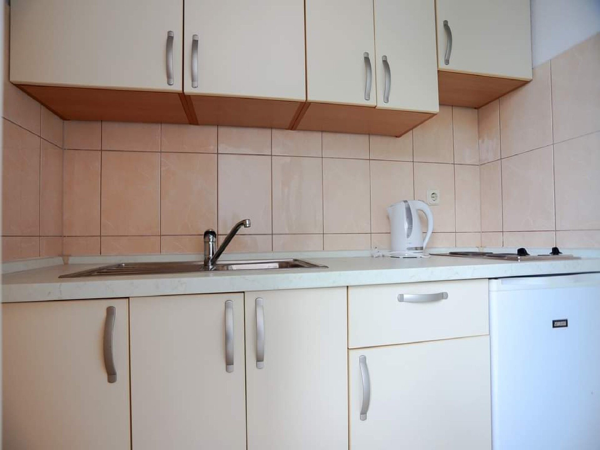 Studio met zeezicht en balkon in Baška Voda, 500m van het strand - foto 2