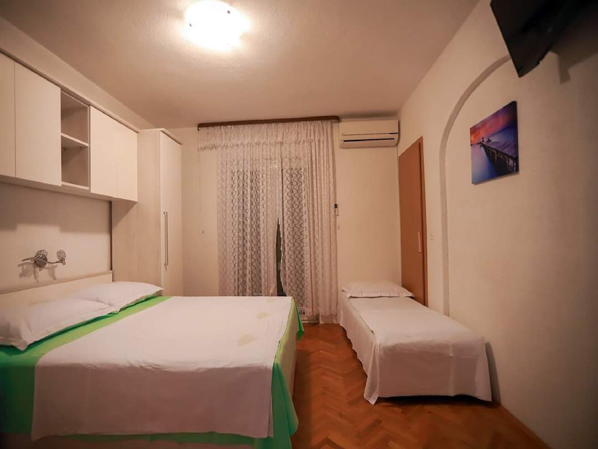 2-persoons appartement in Baška Voda op 500 m van het strand - foto 3