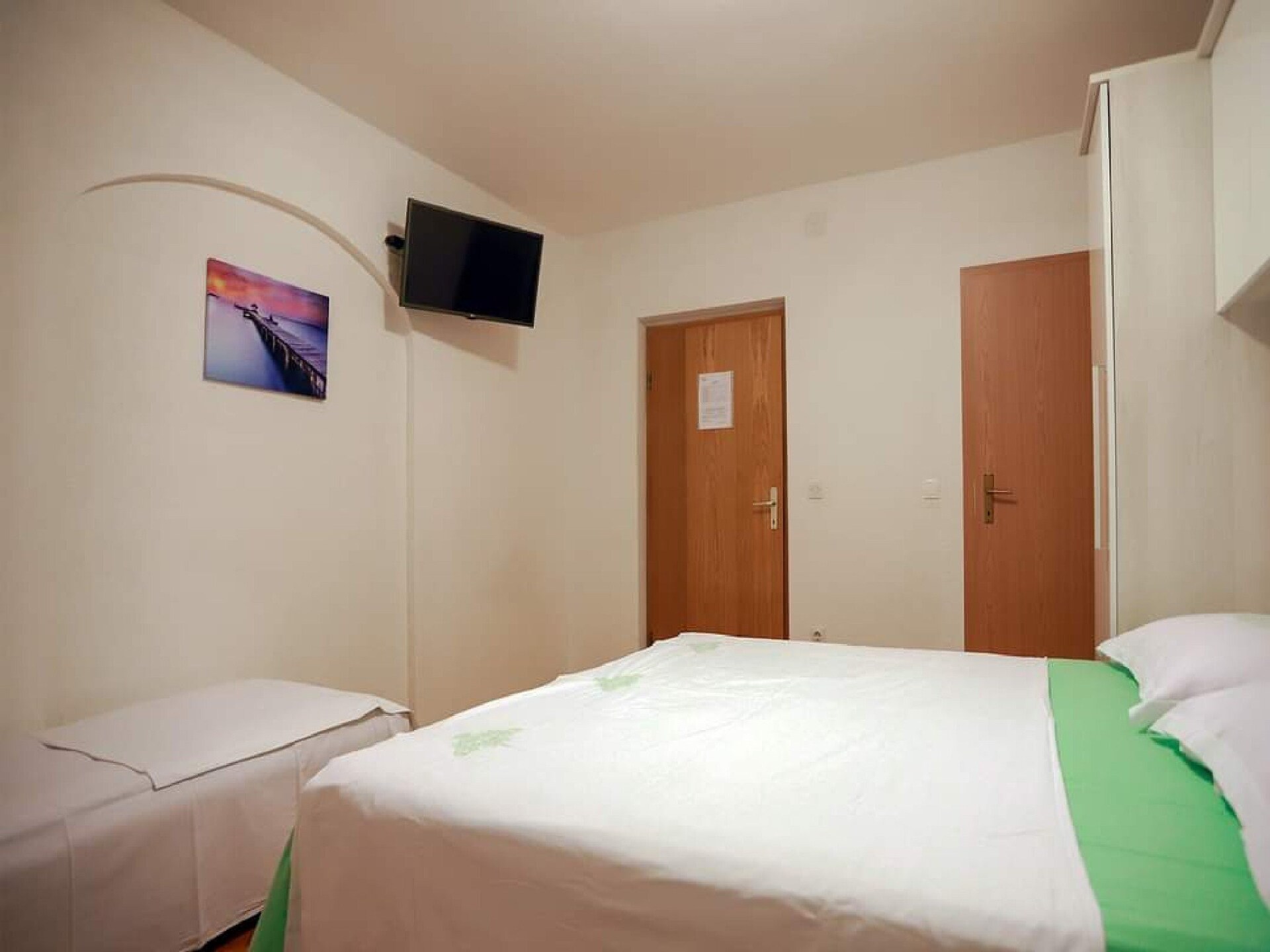 2-persoons appartement in Baška Voda op 500 m van het strand - foto 7