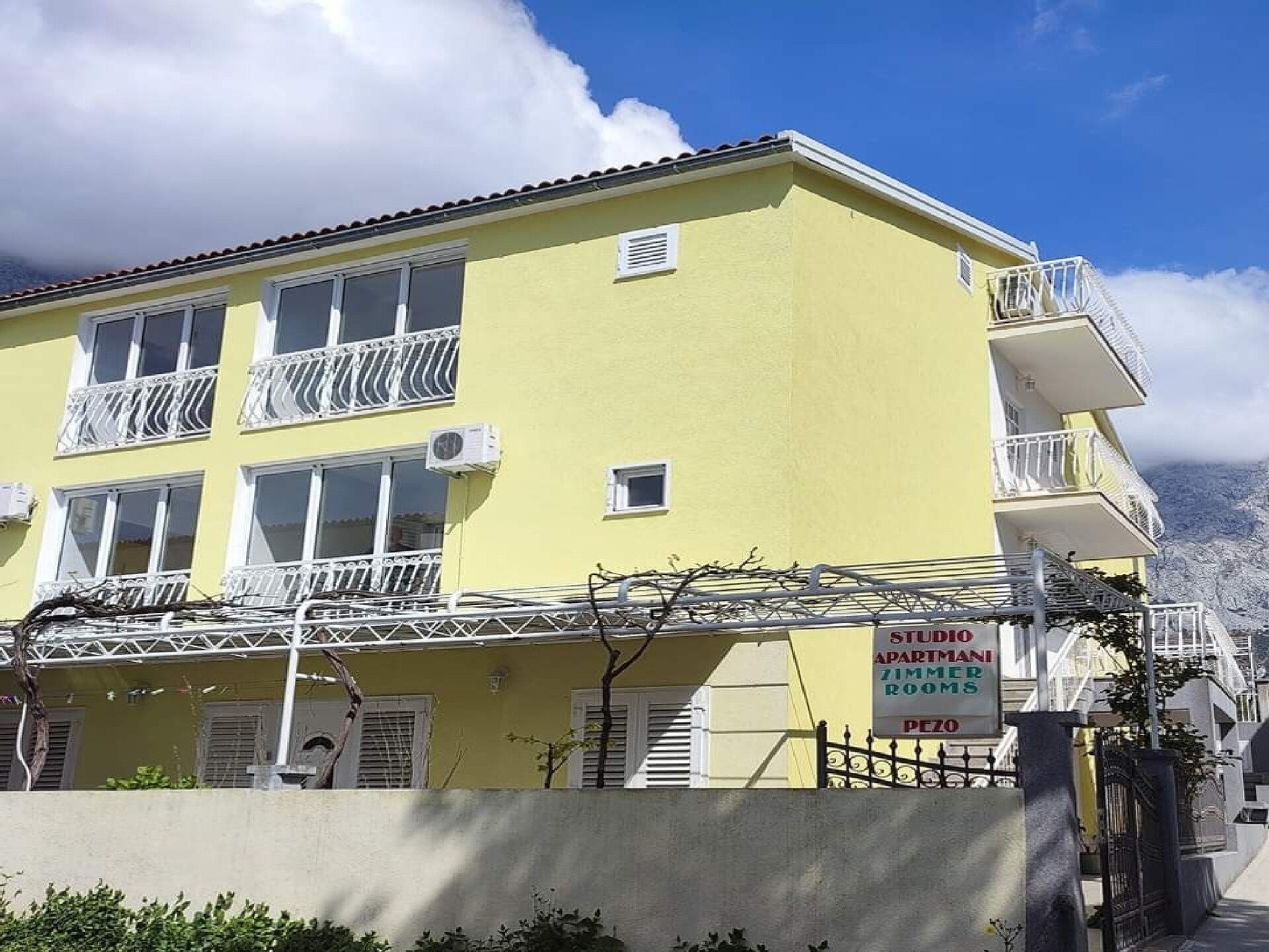 Op 500 m van het strand: Comfortabel appartement in Baška Voda - foto 26