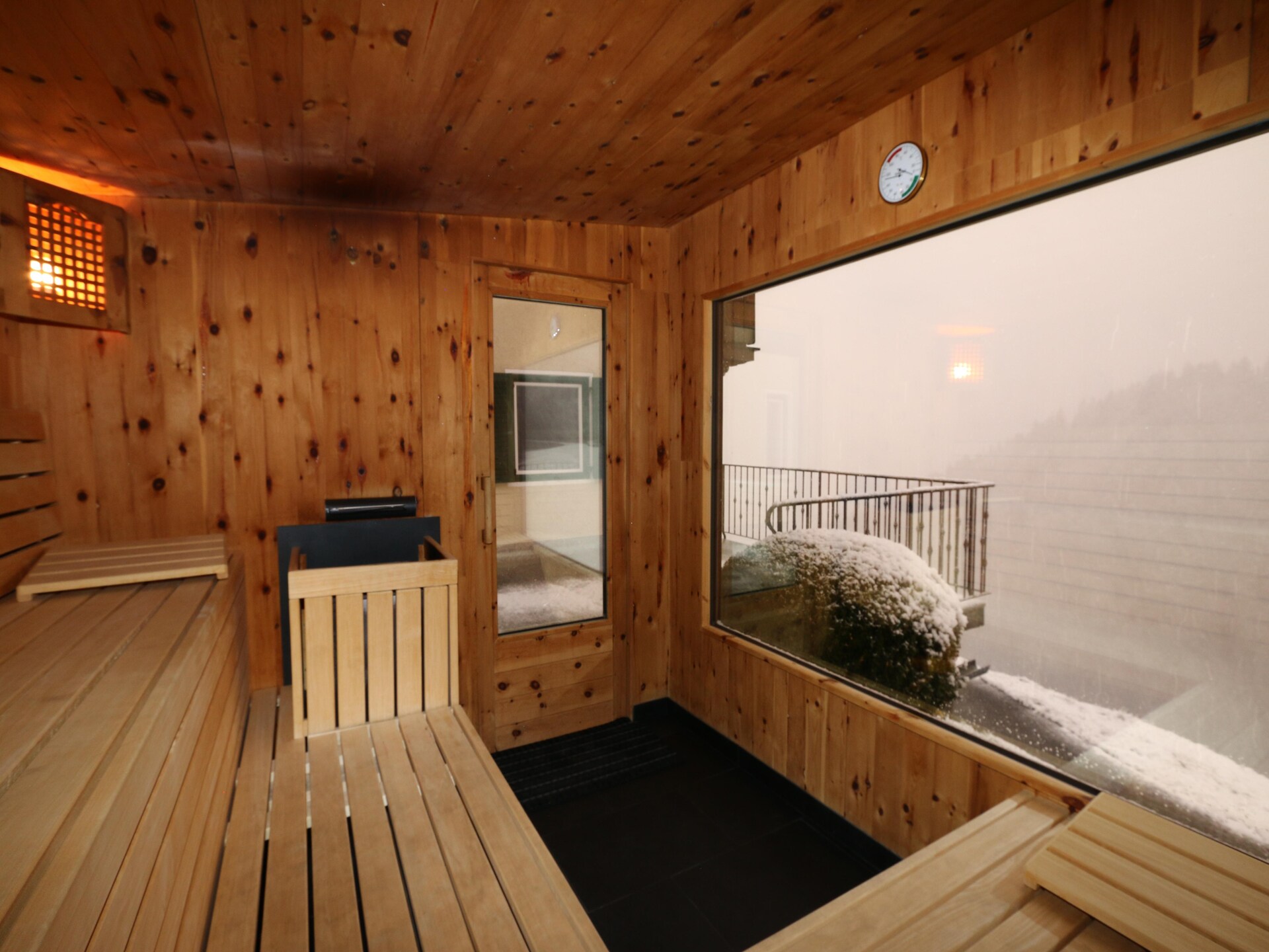 Neuhäusl: Vrijstaand vakantiehuis met dennensauna en panoramisch uitzicht in Tirol - foto 21