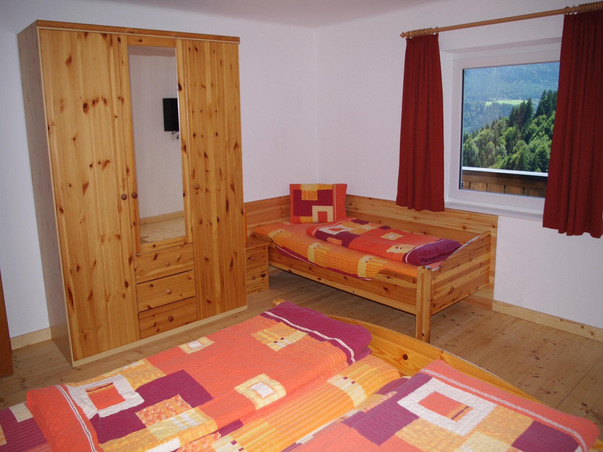 Neuhäusl: Vrijstaand vakantiehuis met dennensauna en panoramisch uitzicht in Tirol - foto 13