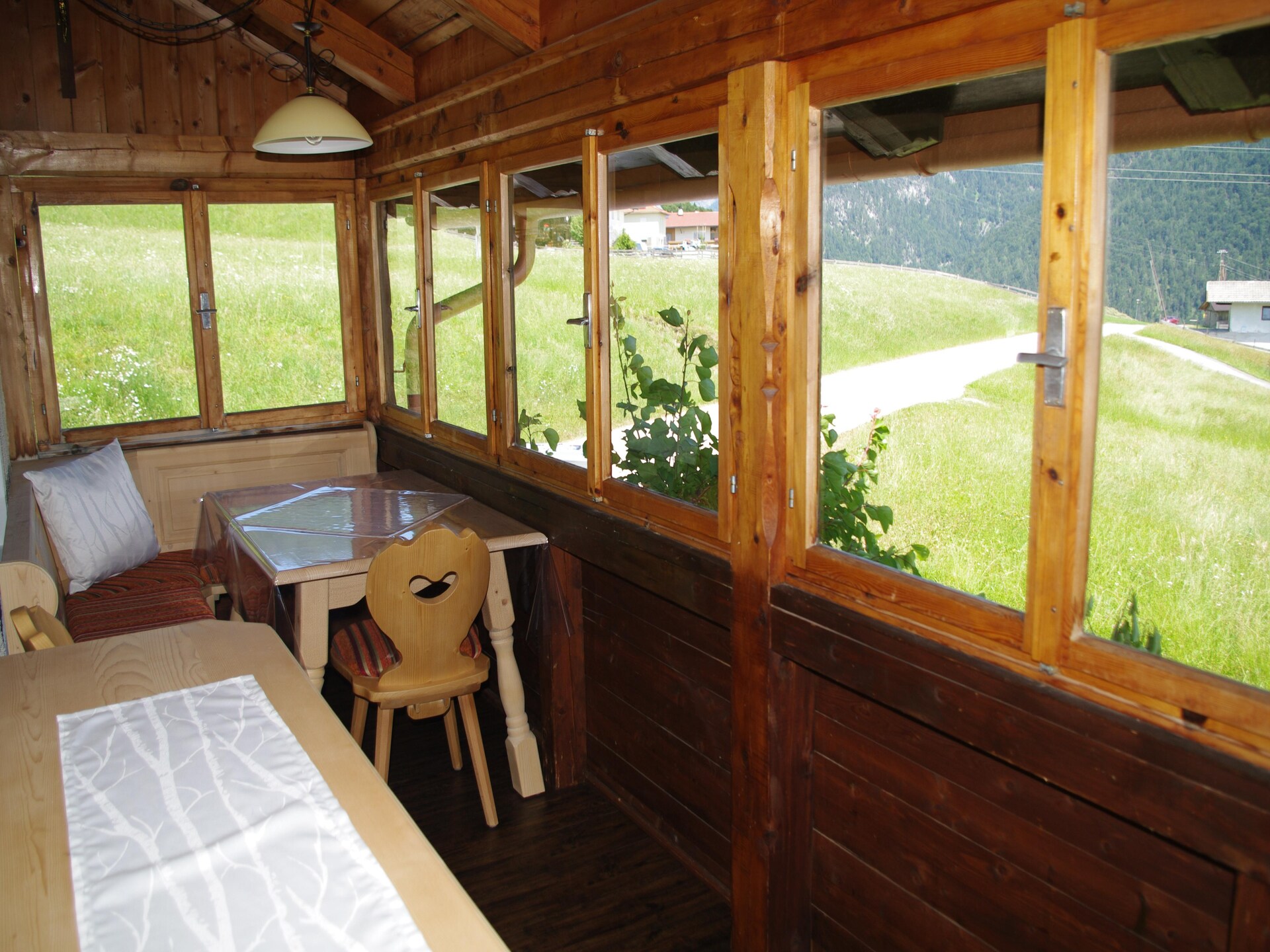 Neuhäusl: Vrijstaand vakantiehuis met dennensauna en panoramisch uitzicht in Tirol - foto 16
