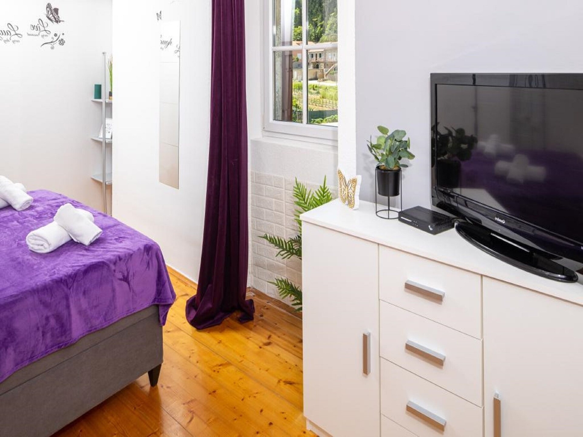 Duplex appartement met zeezicht op 10 meter van het strand op Hvar - foto 6