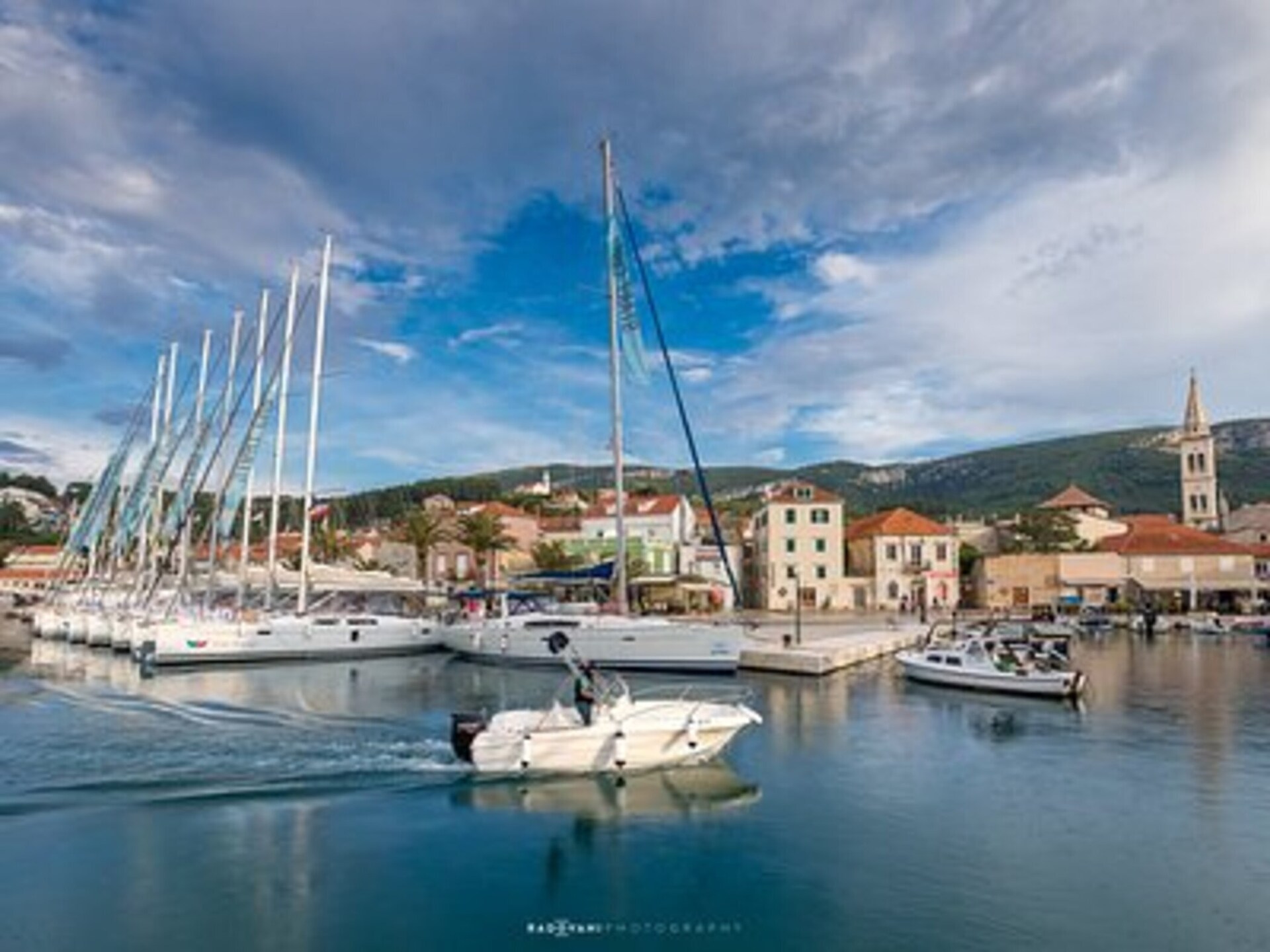Duplex appartement met zeezicht op 10 meter van het strand op Hvar - foto 8