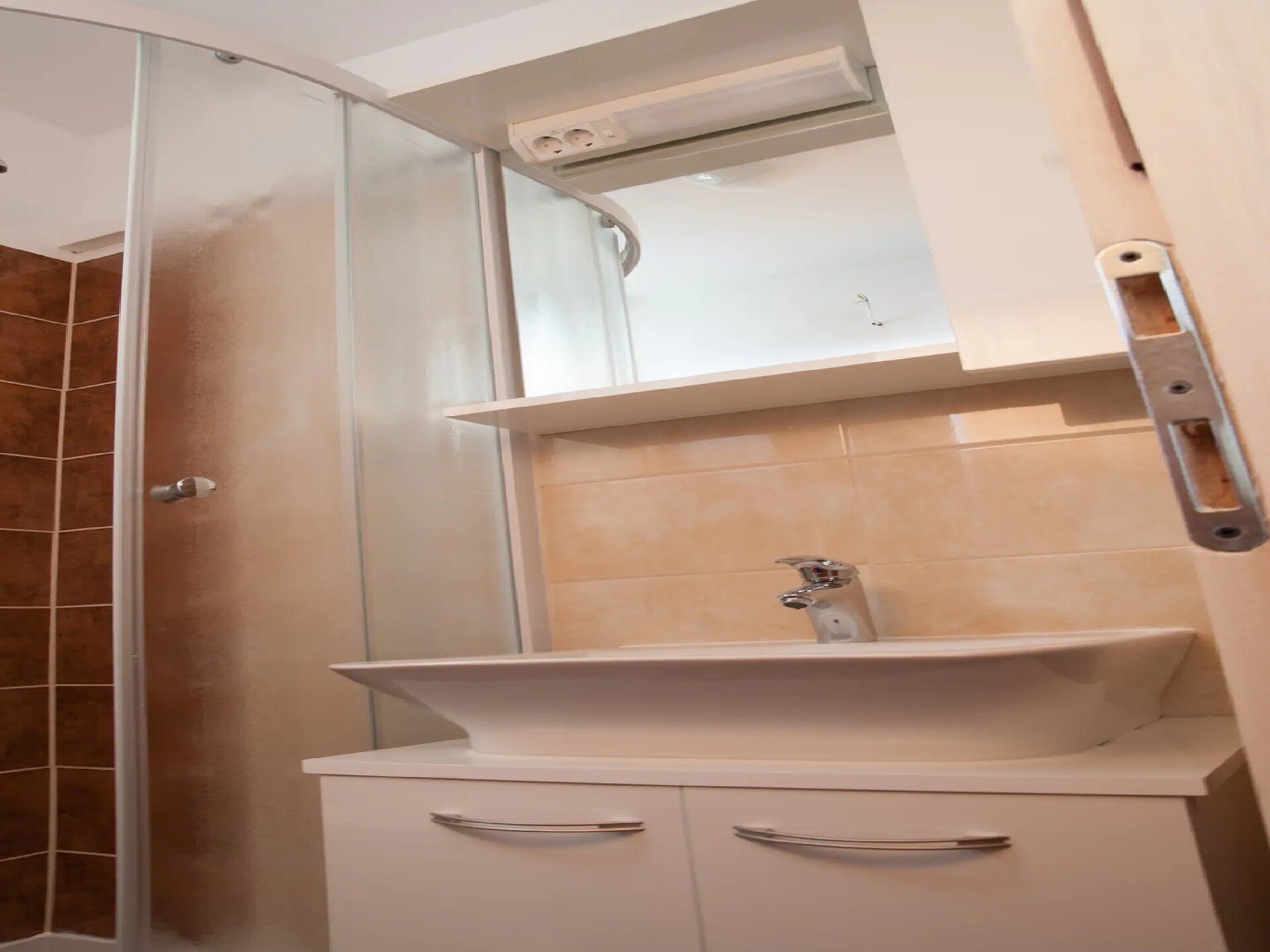Superior appartement met terras op Murter, 200m van het strand - foto 16
