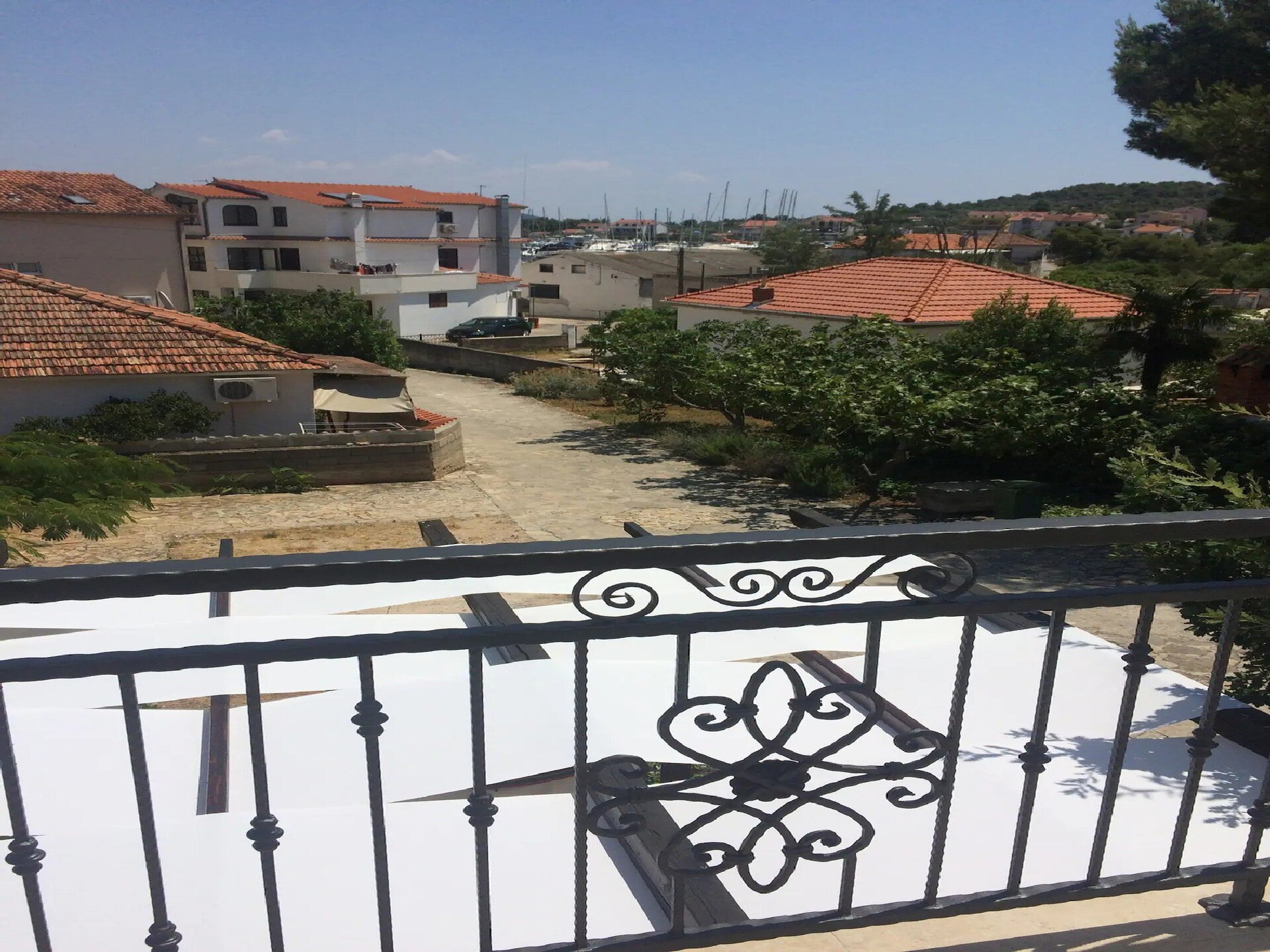 Luxe appartement met terras op 200m van strand in Jezera, Murter - foto 30