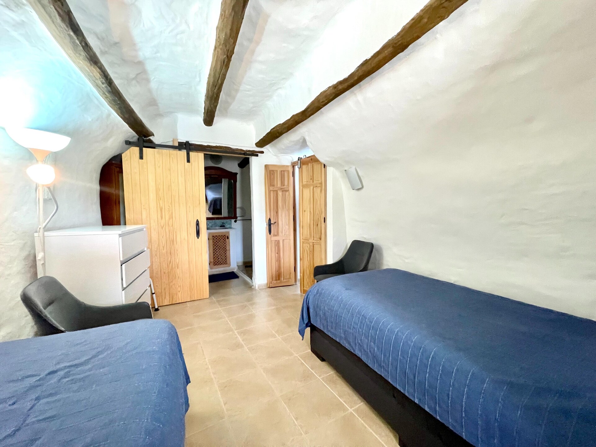 Uniek grotverblijf Casa Yara in Cúllar met zwembad en wellness - foto 19