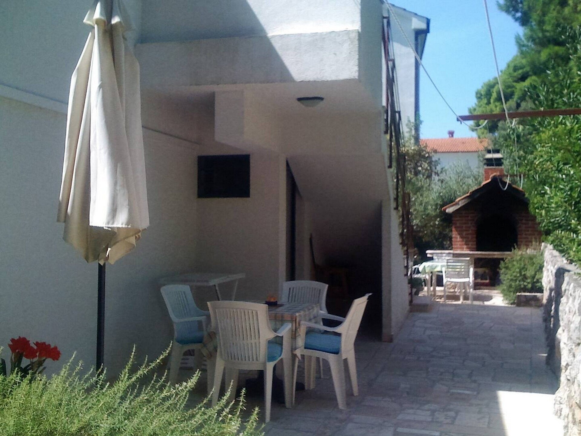 Studio met zeezicht op 200 meter van het strand in Zavala, Hvar - foto 33