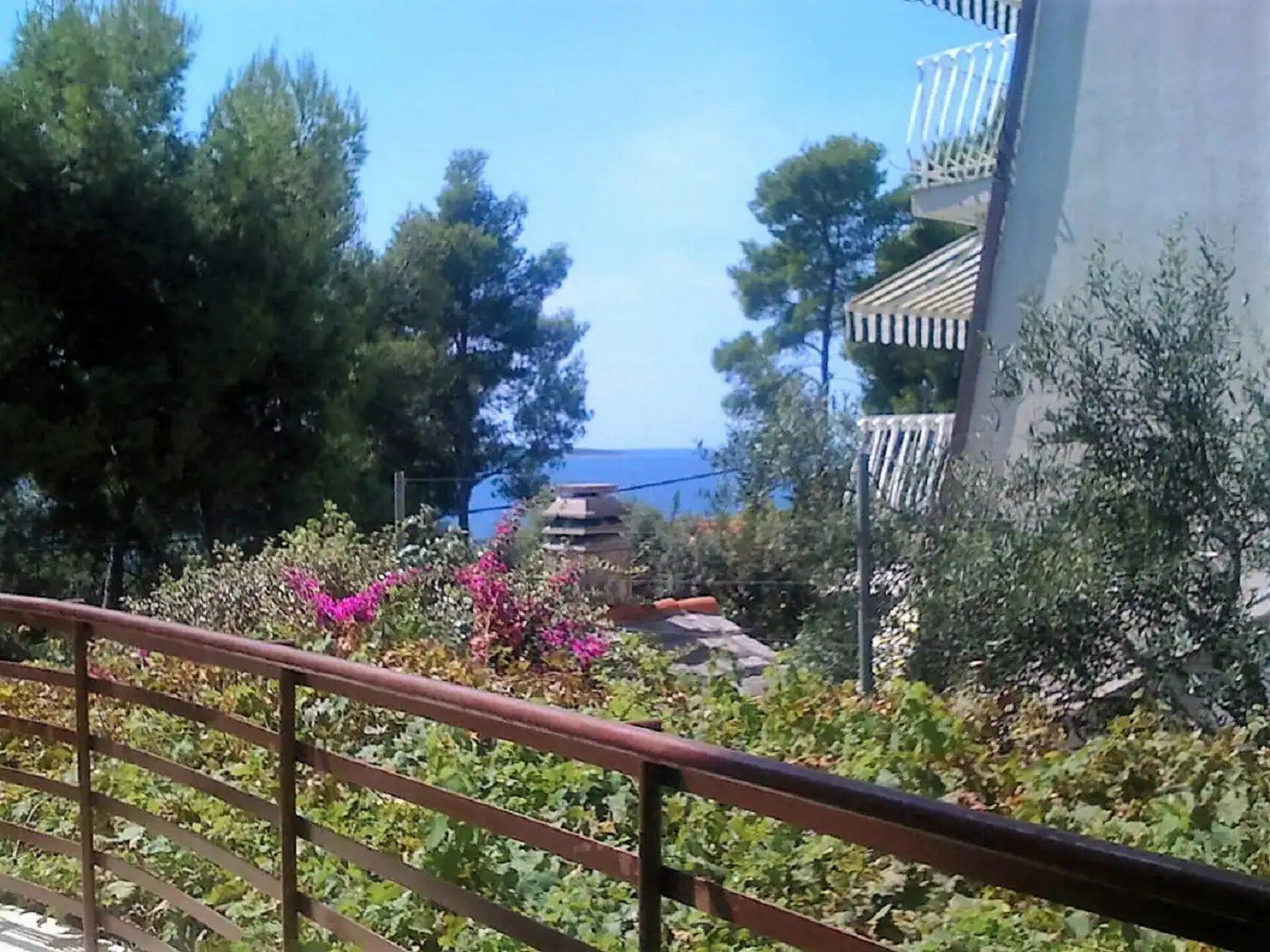 Studio met zeezicht op 200 meter van het strand in Zavala, Hvar - foto 25
