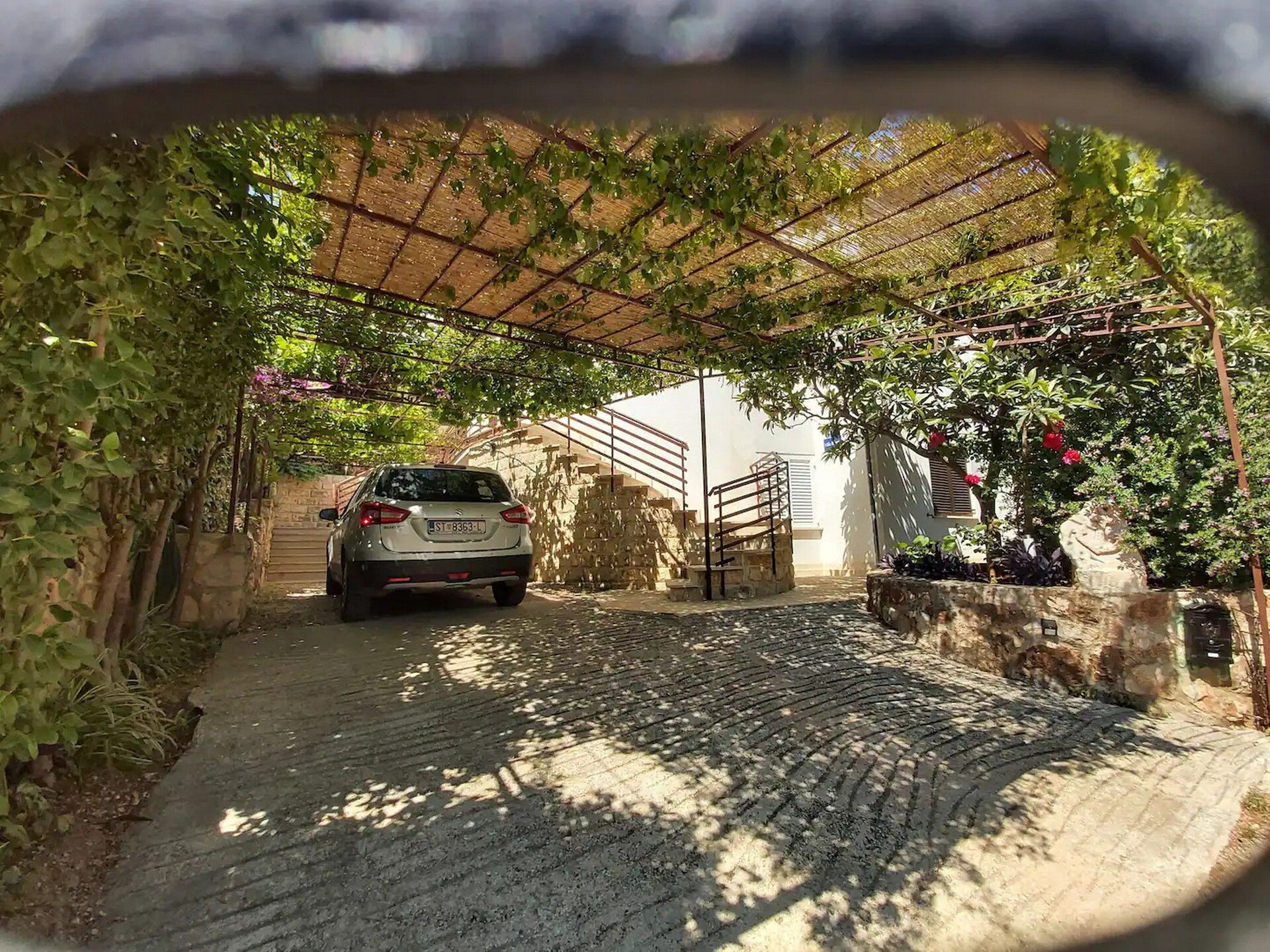 Studio met zeezicht op 200 meter van het strand in Zavala, Hvar - foto 32