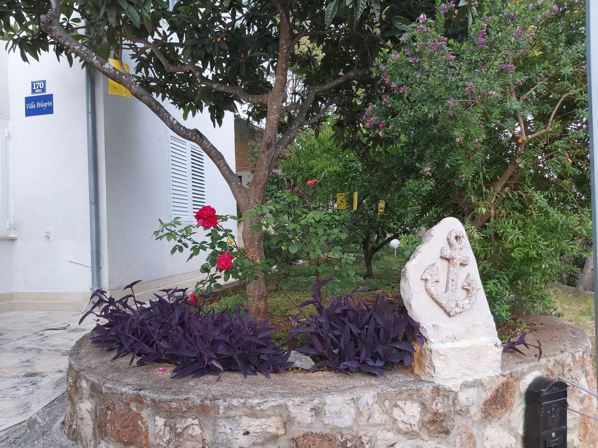 Studio met zeezicht op 200 meter van het strand in Zavala, Hvar - foto 19